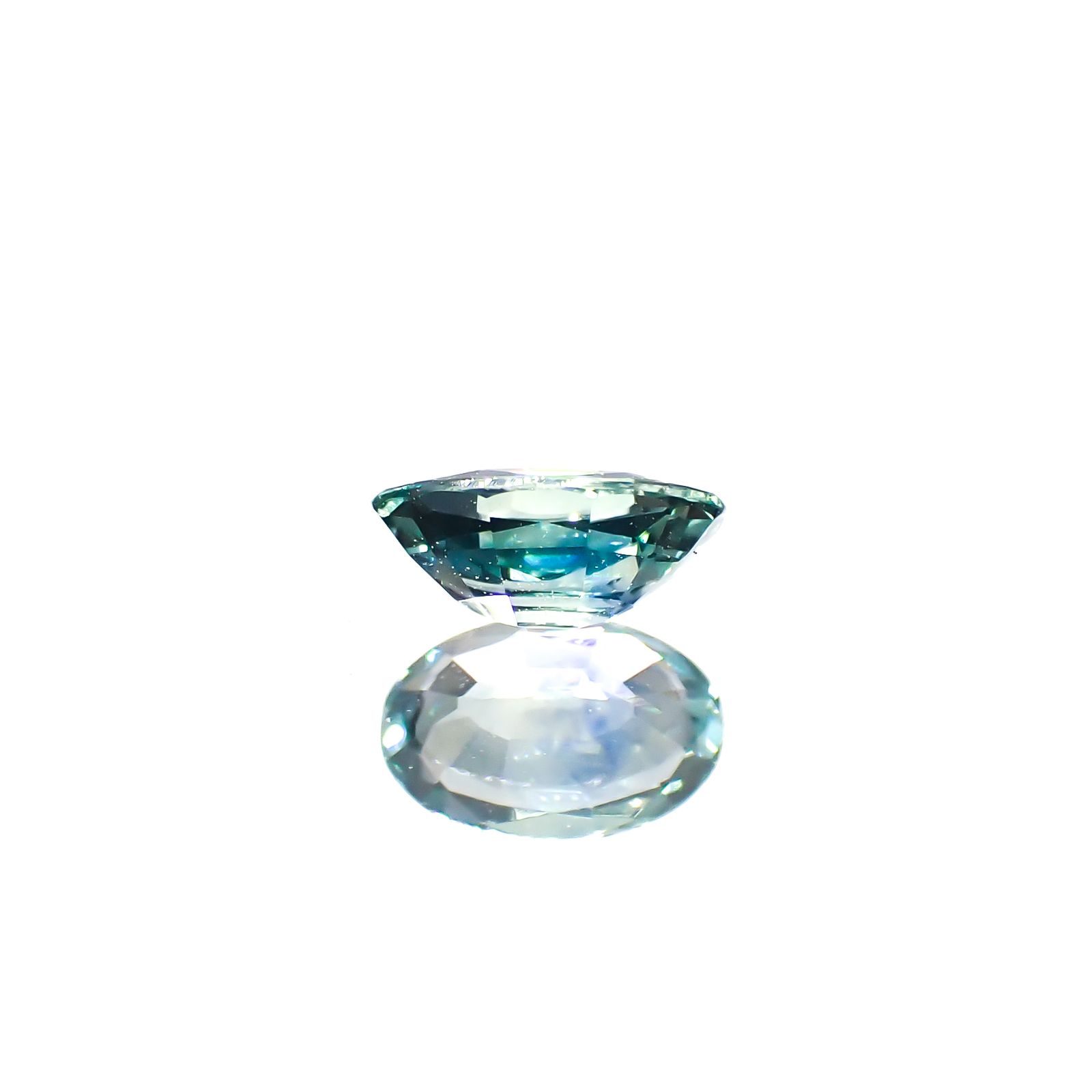 モンタナサファイア アメリカ・モンタナ州産 0.33ct[240928859]5.1x3.3mm前後