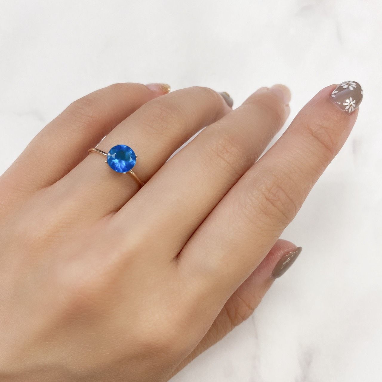 ネオンブルーアパタイト(宝石名アパタイト) マダガスカル産 1.18ct 識別済[210913051]6.9×6.9mm前後