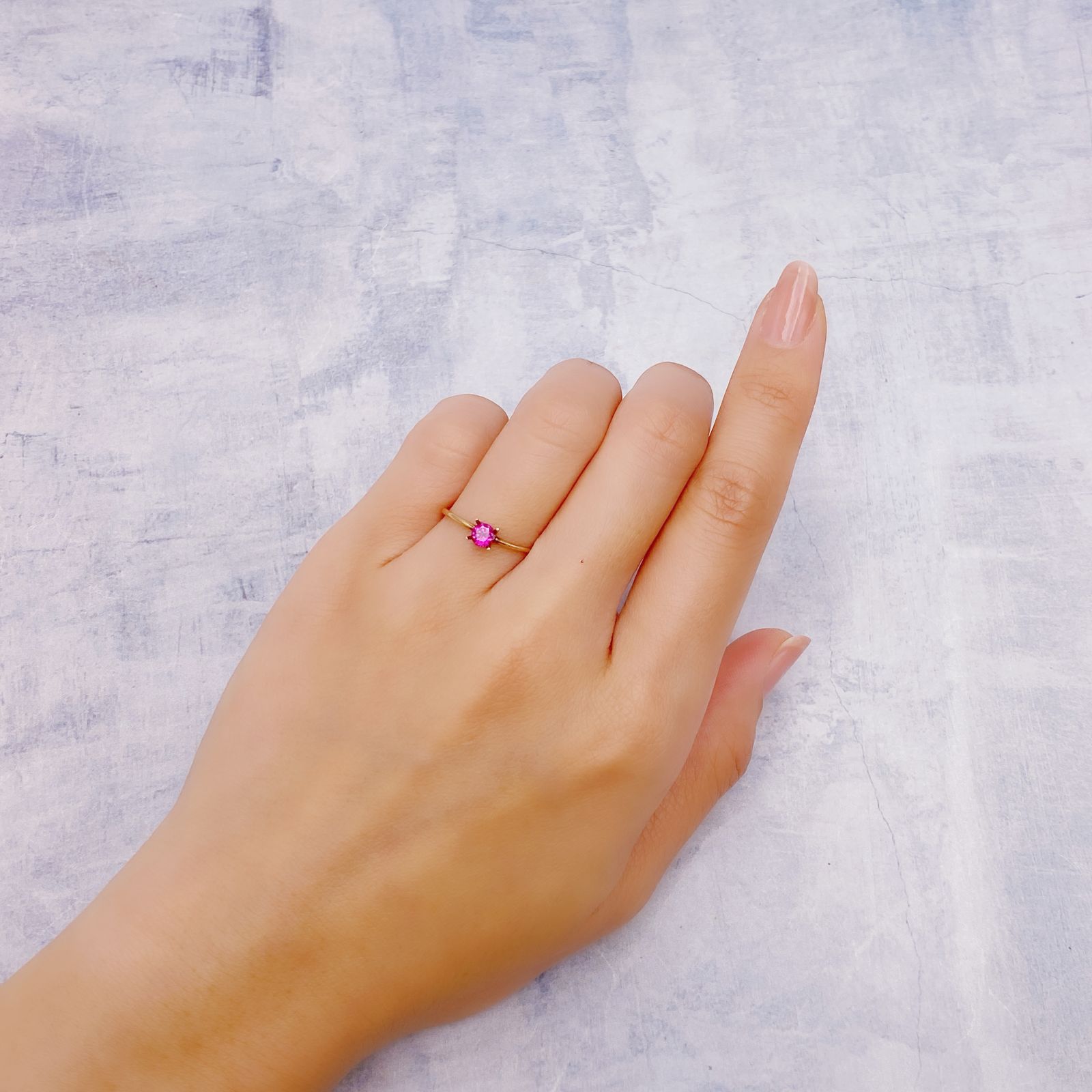 ルビー 非加熱(宝石名ルビー)ミャンマー・モゴック産 0.27ct GIT鑑付[241129474]3.78x3.69mm前後