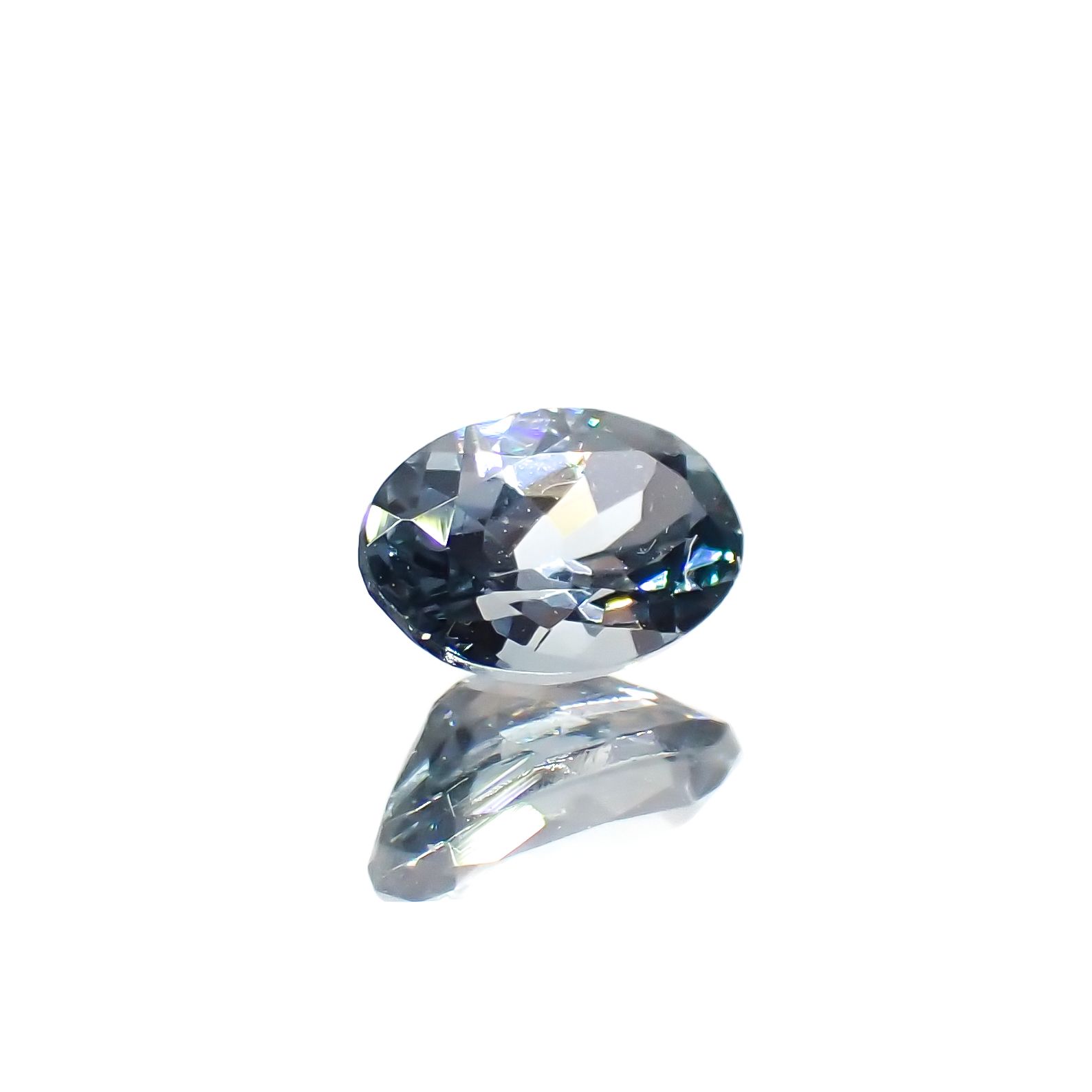 グレースピネル タンザニア産 0.54ct[230421541]5.8x3.9mm前後