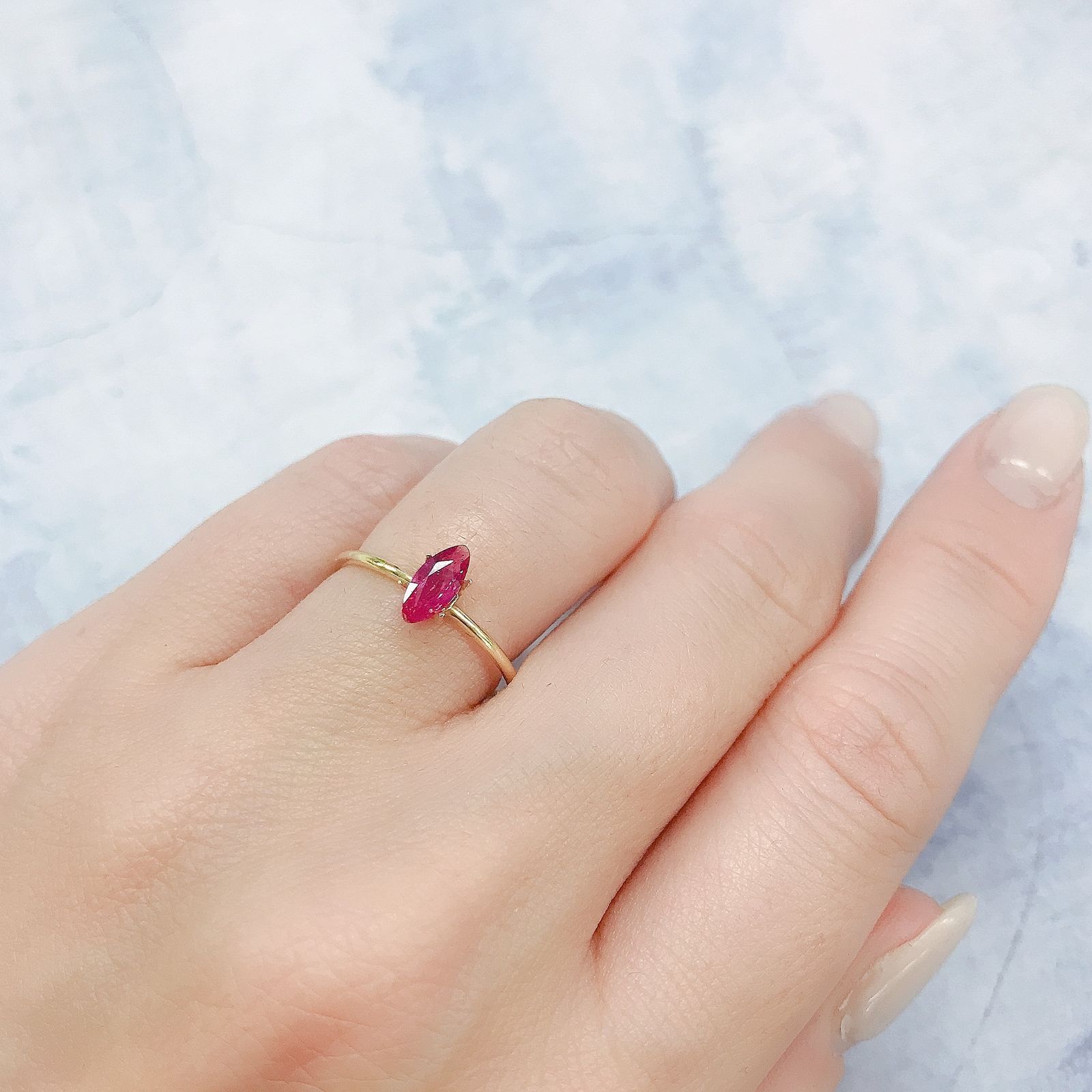 ルビー(宝石名ルビー)モザンビーク産 0.33ct 識別済[220616141]7.2x3.1mm前後