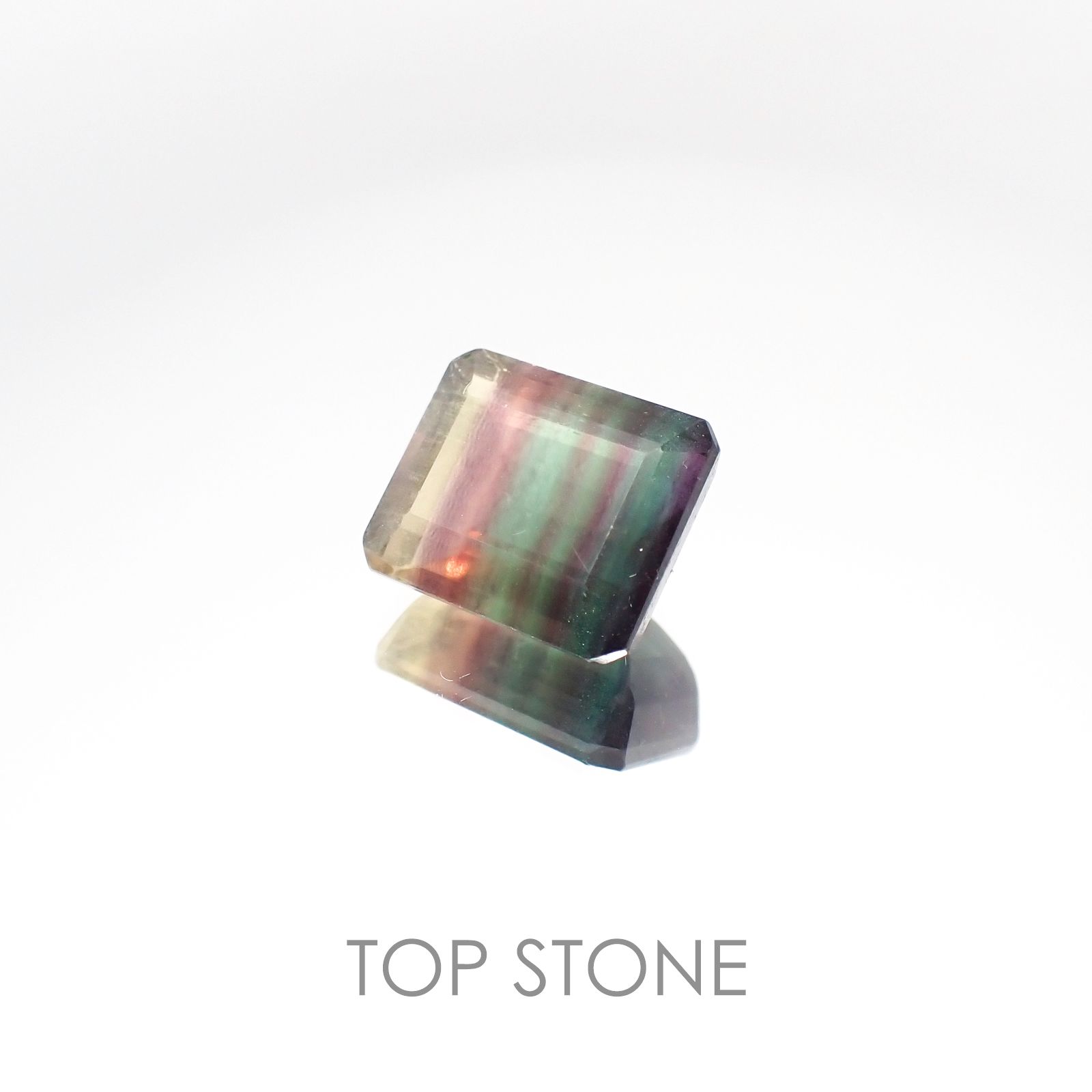 バイカラーフローライト ブラジル産 ルース 7.72ct[2010107056]11.9×10.1mm前後