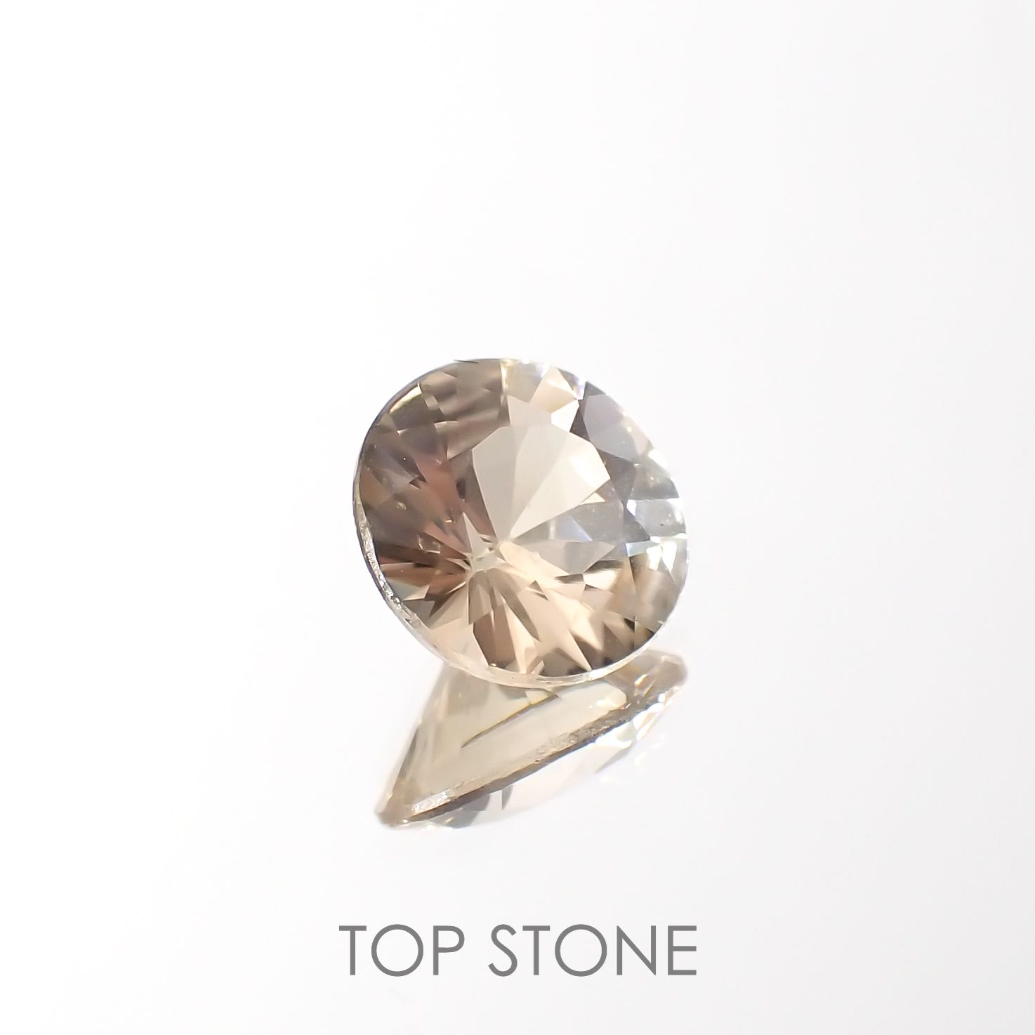 イエローフェナカイト(宝石名イエロー・フェナカイト)ブラジル産 1.372ct ソ付(彩珠)[221018524]7.8x7.6mm前後