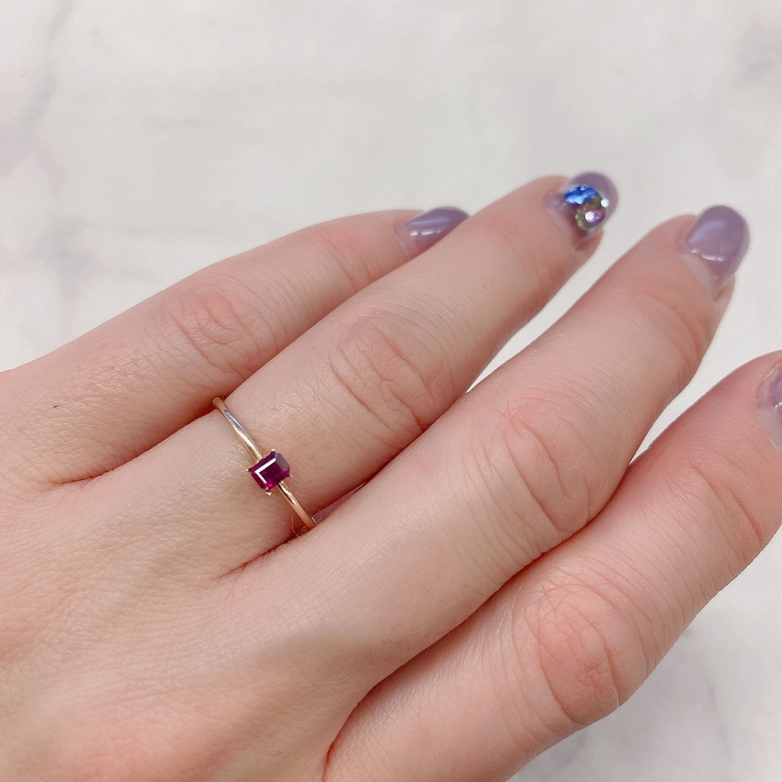 ルビー 非加熱(宝石名ルビー) マダガスカル産 0.19ct 識別済[210711713]3.4×2.7mm前後