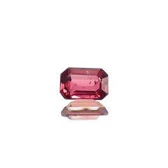 バーガンディーサファイア(宝石名サファイア)タンザニア産 0.24ct 識別済[240226288]4.1x2.7mm前後