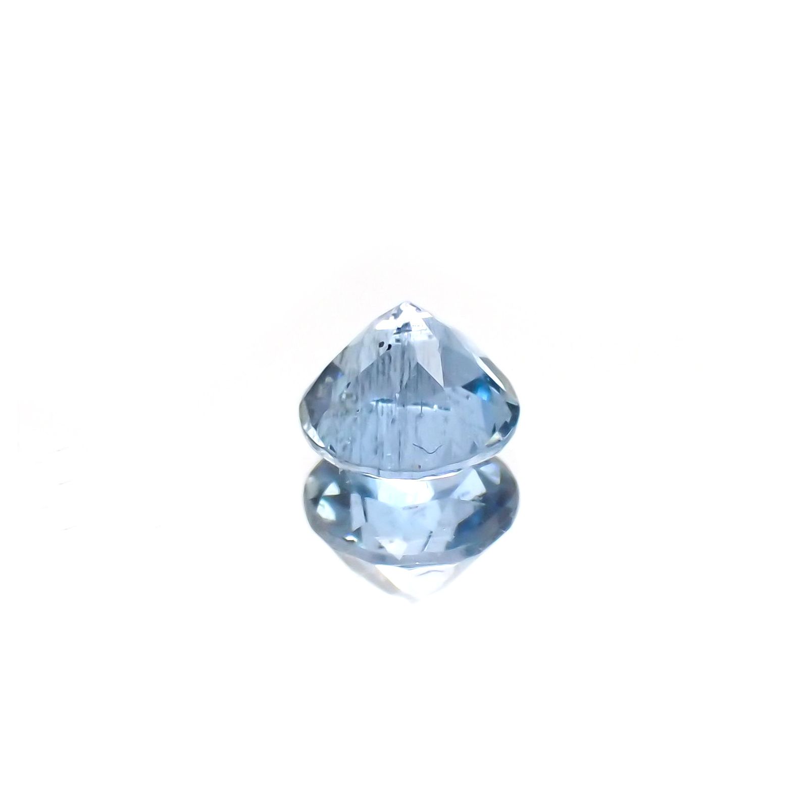 サンタマリアアクアマリン(宝石名アクアマリン) ブラジル産 0.43ct 識別済[210611403]4.8×4.8mm前後