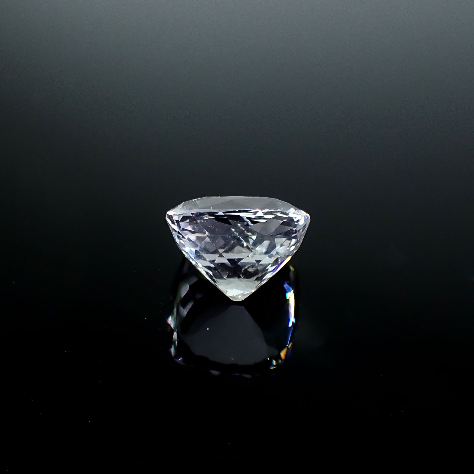 ブルースポジュミン フルオレッセンス(宝石名スポジュミン)アフガニスタン産 13.56ct ソ付(彩珠)[221018695]14x13.7mm前後