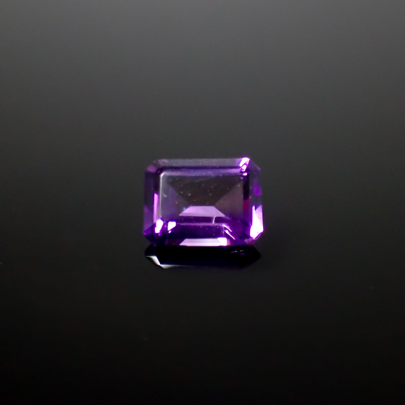 カラーシフトアメジスト ブラジル/ウルグアイ産 1.21ct [250329978]7.7x5.8mm前後