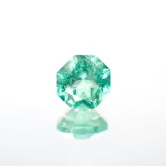 ◇オクタゴンカット◇エメラルド(宝石名エメラルド)ザンビア産 0.13ct 識別済[231224393]3x3mm前後