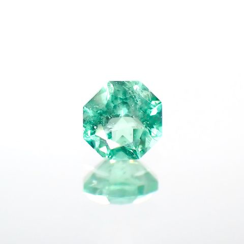 ◇オクタゴンカット◇エメラルド(宝石名エメラルド)ザンビア産 0.13ct 識別済[231224393]3x3mm前後
