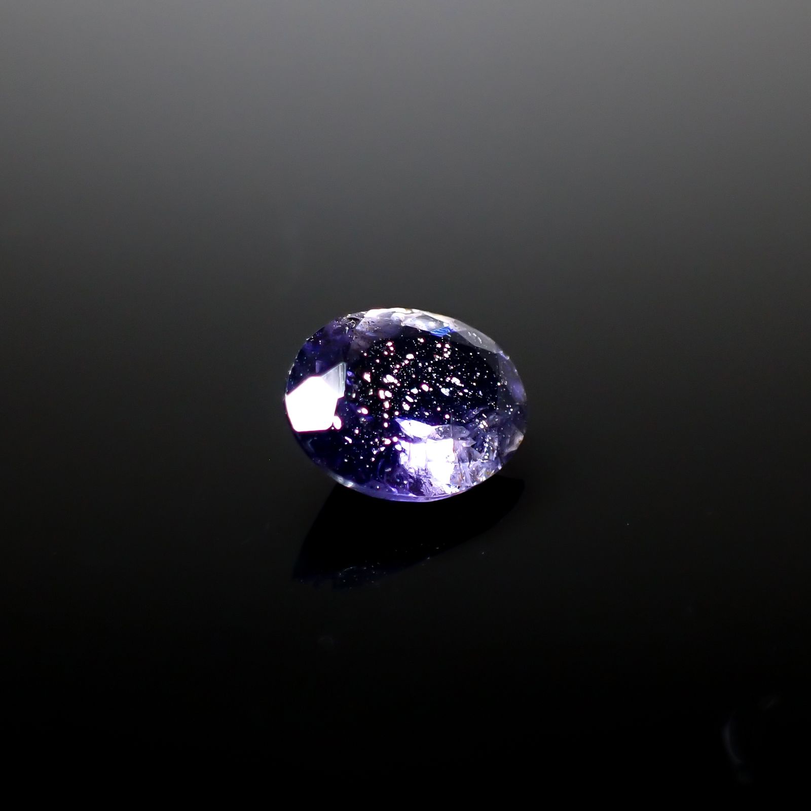 アイオライトサンストーン インド/ブラジル産 1.38ct [250229818]9x6.9mm前後