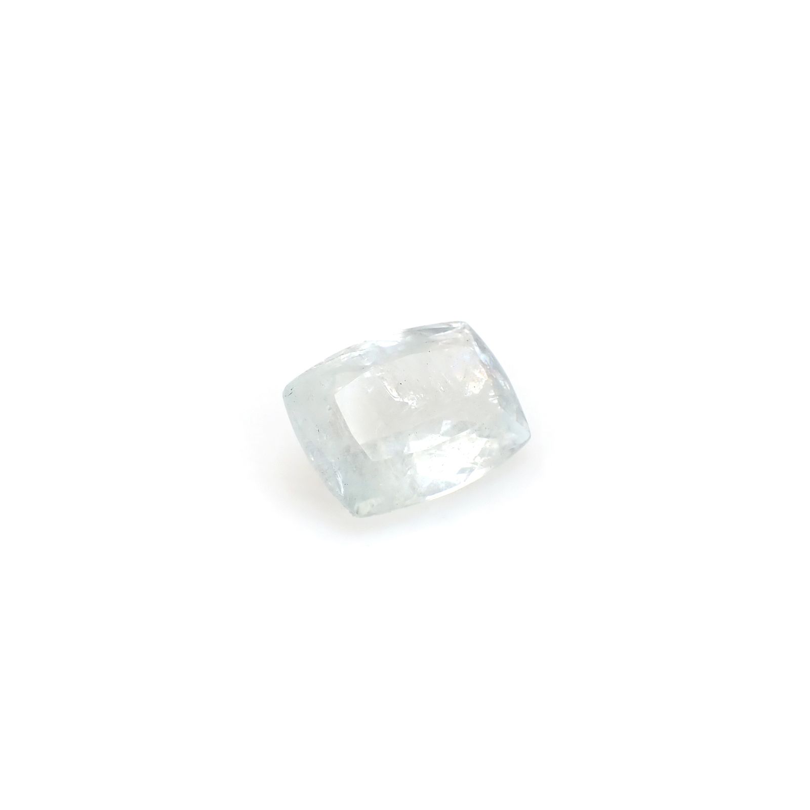 レインボーアクアマリン ブラジル産 3.16ct [250330149]11.4x8.5mm前後