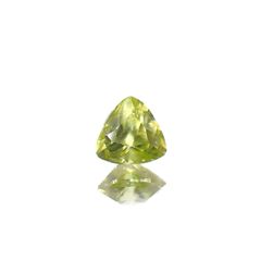 スフェーン マダガスカル産 0.27ct[240627905]3.8x3.8mm前後
