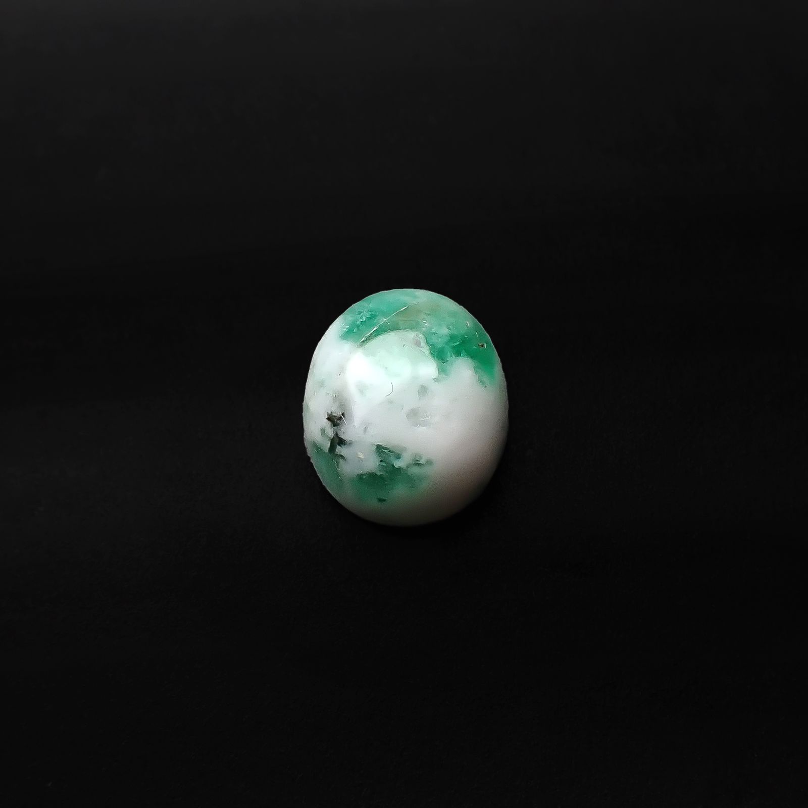 マトリックスエメラルド(エメラルドインクォーツ/フェルドスパー) ブラジル産 3.72ct [250430173]11.1x9.2mm前後