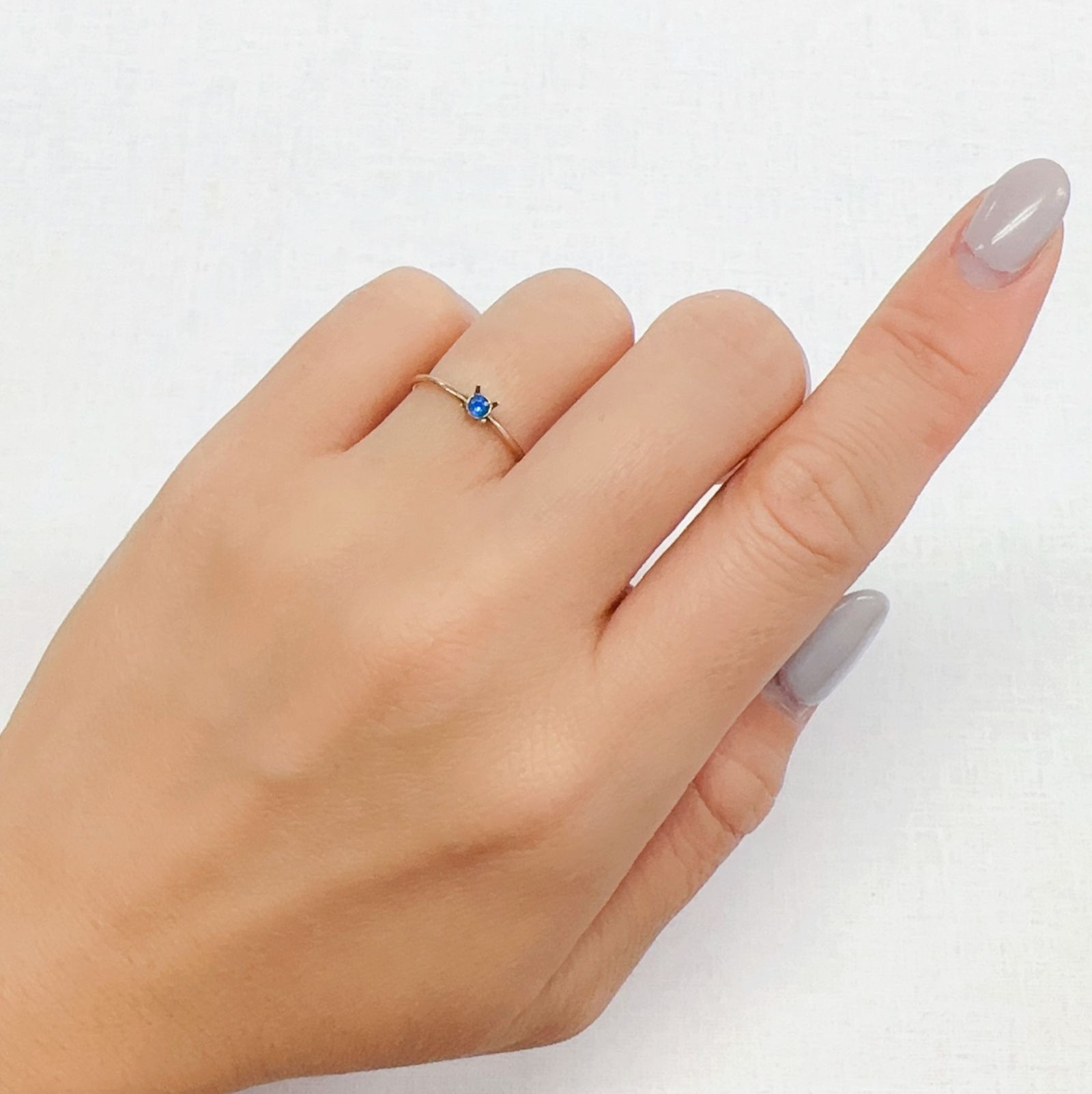 アウイナイト フルオレッセンス ドイツ産 0.032ct[230923424]2.2x2.2mm前後