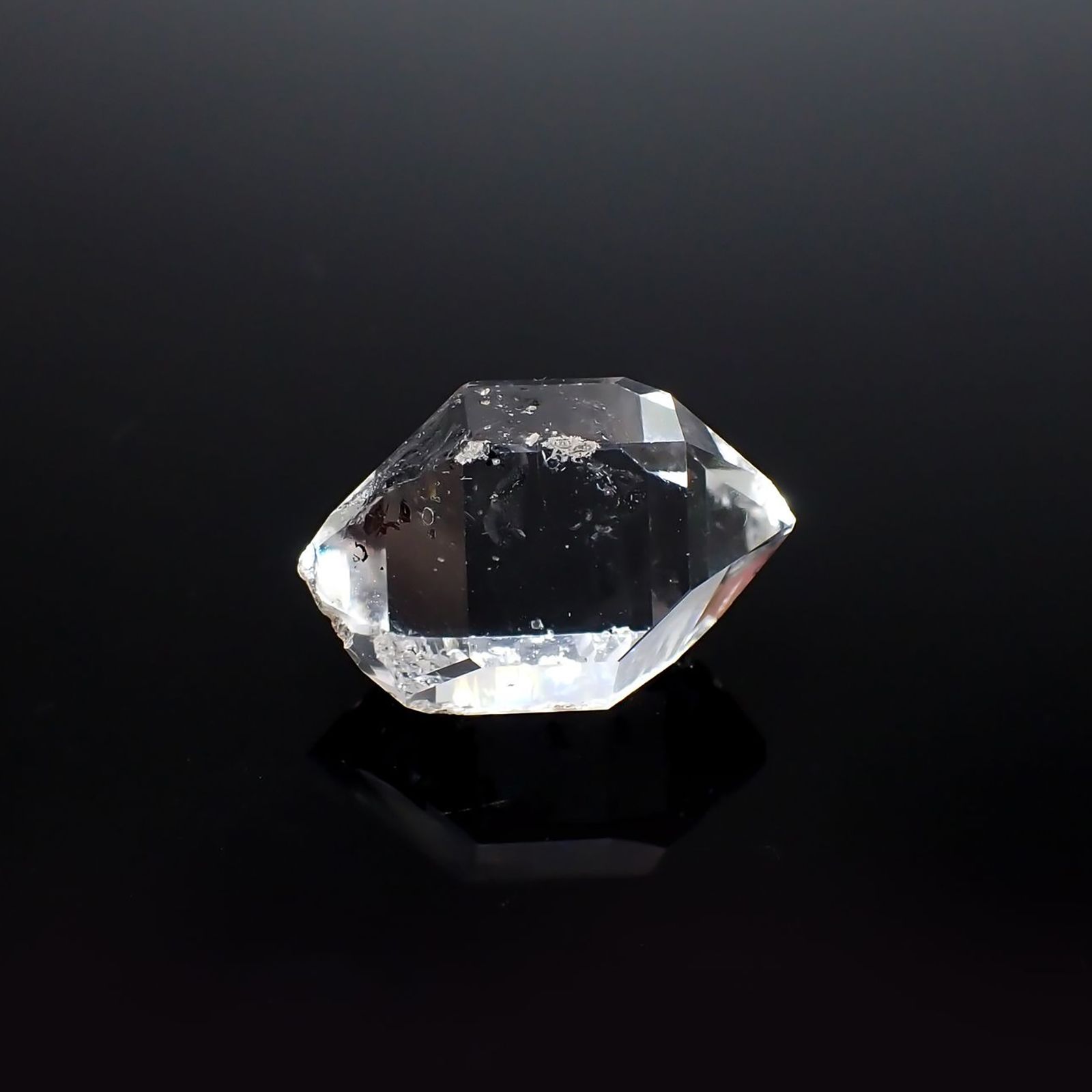 ハーキマーダイヤモンド 原石 アメリカ・ニューヨーク州産 31.85ct / 21.5x16.5mm前後 [251125125]