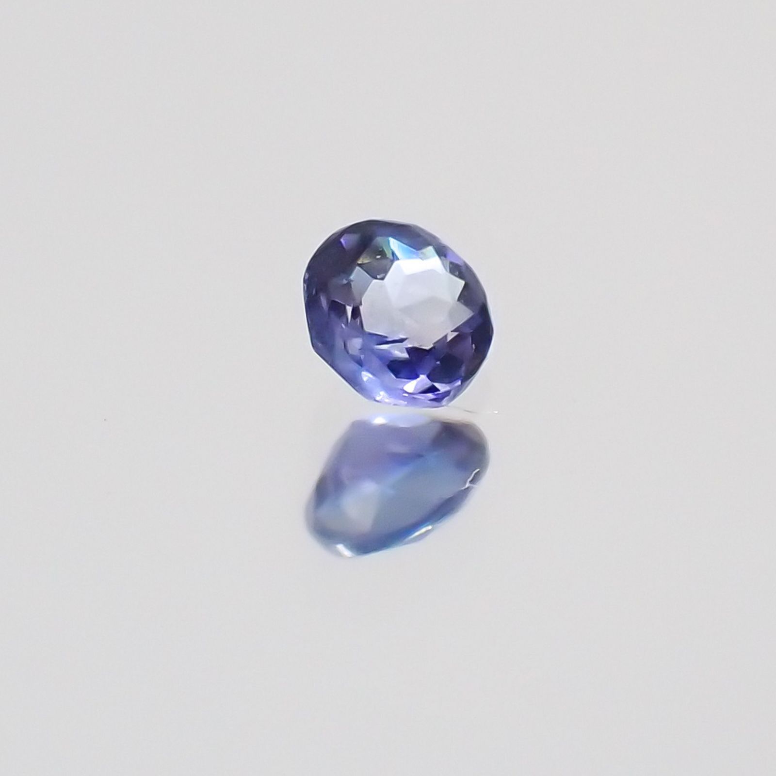 ベニトアイト アメリカ産 ルース 0.053ct[20129036]2.3×2.3mm前後