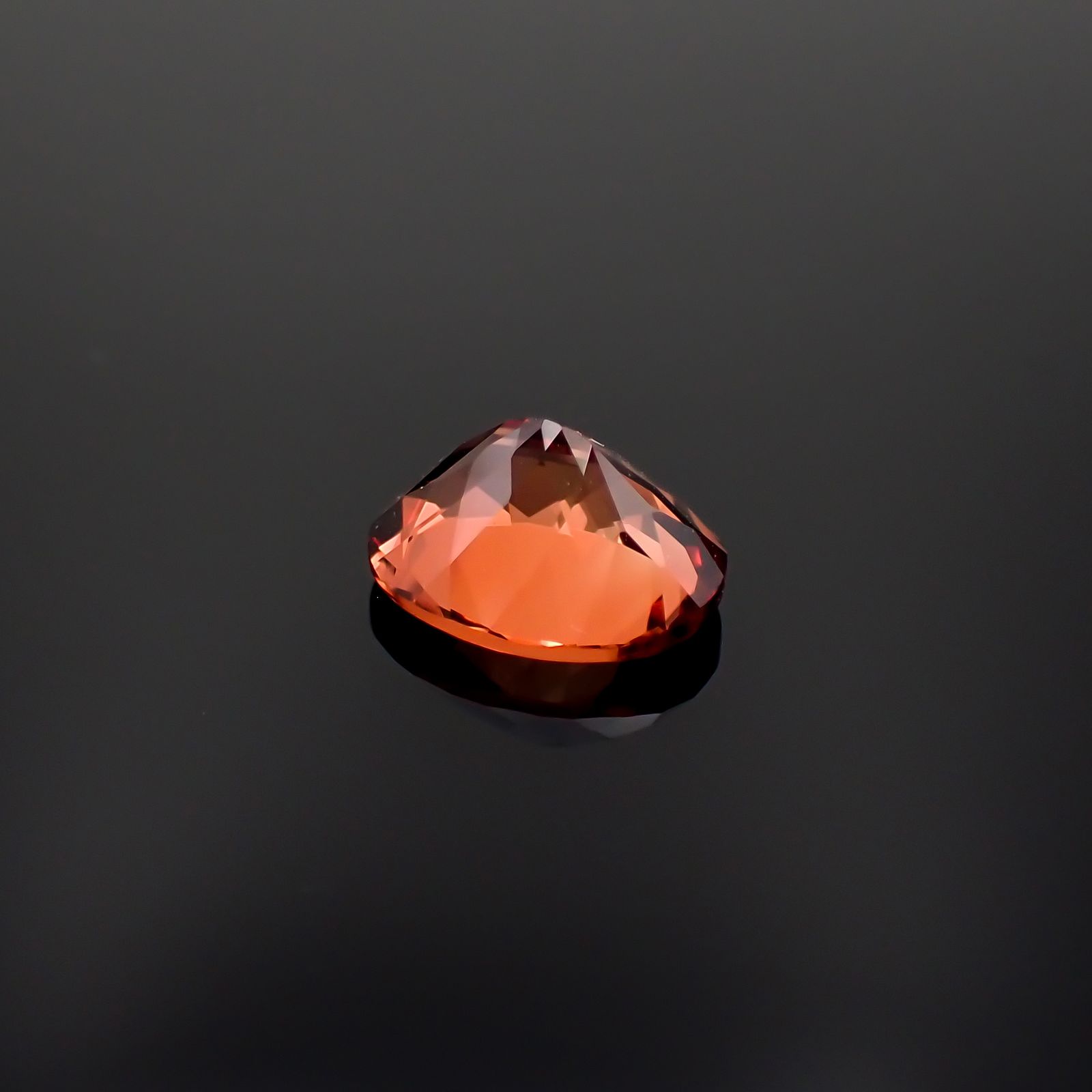 エチオピアサンストーン(宝石名アンデシン・ラブラドライト)エチオピア産 3.25ct 識別済[230321196]11.1x9mm前後