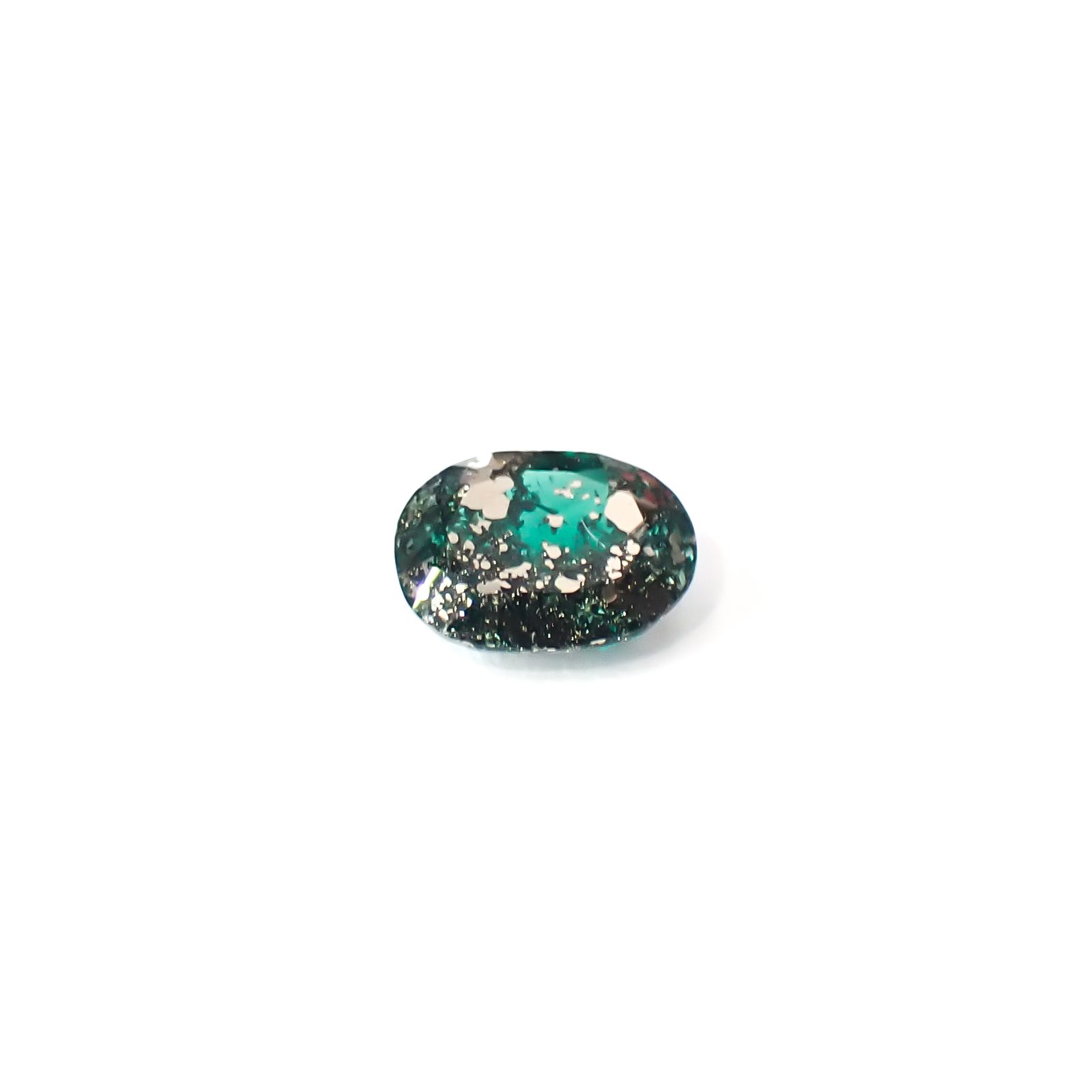 パイライトインエメラルド コロンビア産 0.38ct / 5.4x4.2mm前後 [260532124]