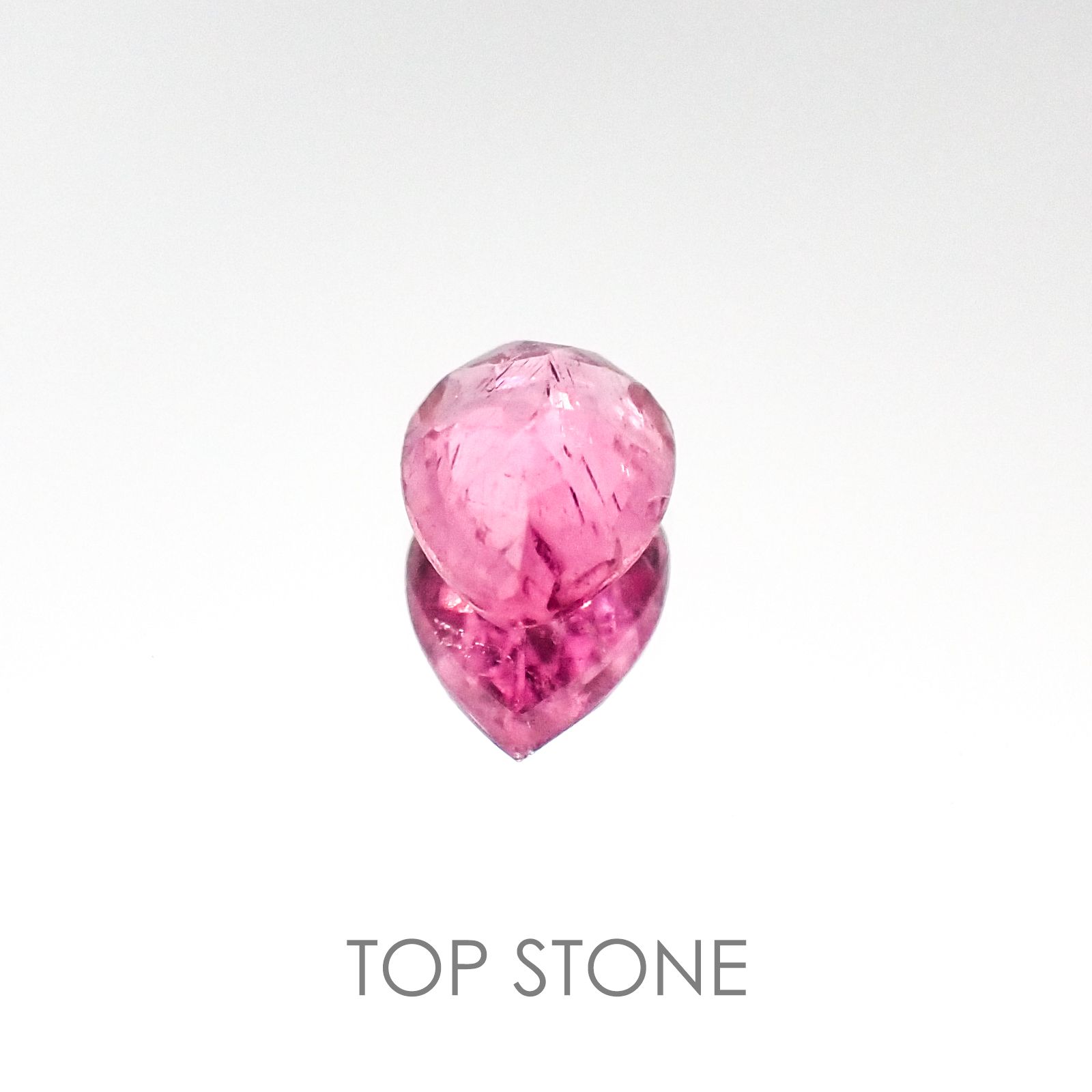 ピンクトルマリン(宝石名ピンク・トルマリン) ブラジル産 0.67ct 識別済[20084843]6.9×4.9mm前後