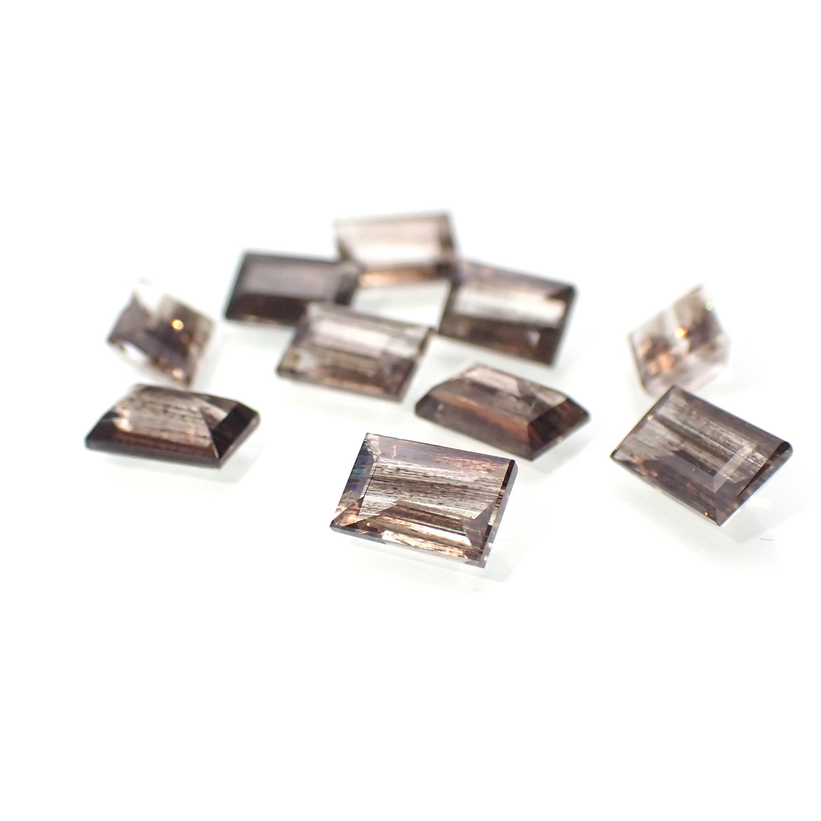 ◆ランダムセレクト-Limited edition-◆<先着10個>レインボースキャポライト ブラジル産 約0.51-0.59ct[230722891]5.0-6.1x3.8-4.1mm前後