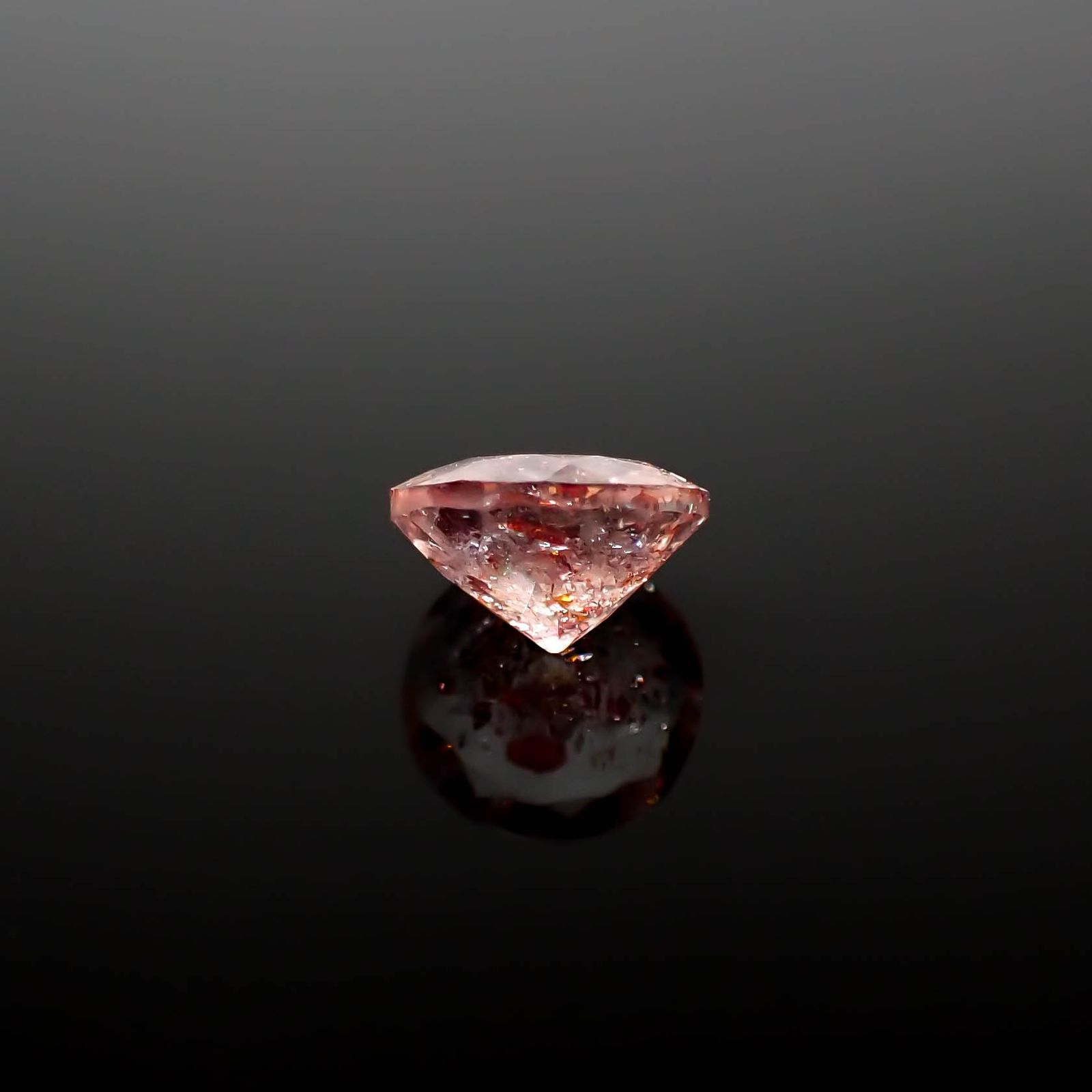 ファイヤークォーツ ナイジェリア産 1.10ct[240326706]7.2x7.2mm前後