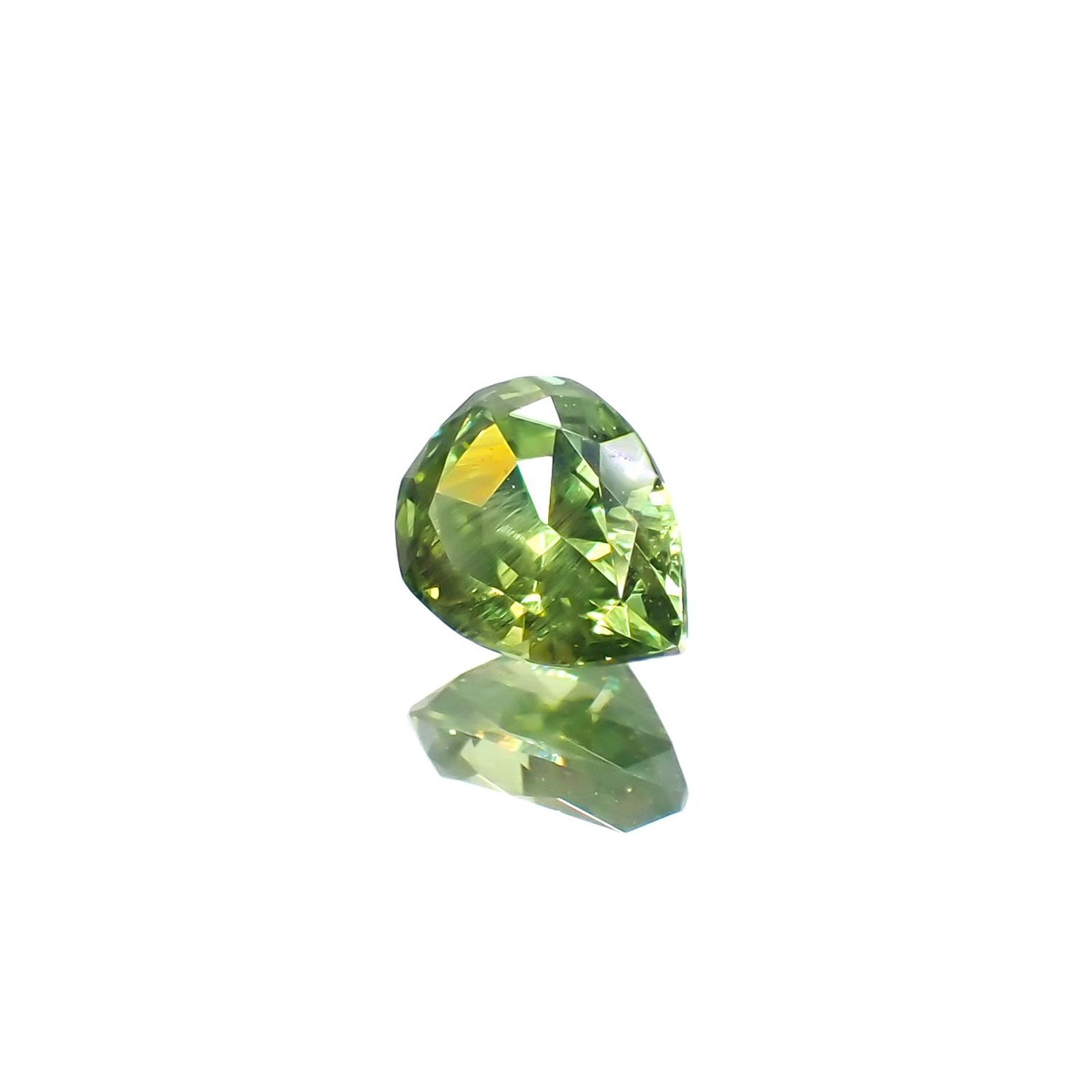 デマントイドガーネット ロシア産 0.28ct[220917677]4.5x3.4mm前後