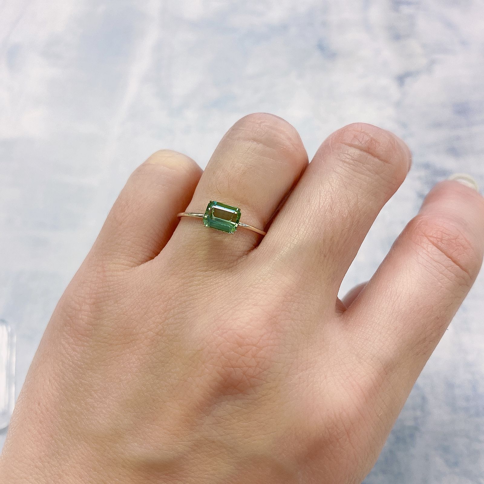 グリーントルマリン アフガニスタン産 0.86ct [220114109]6.4x5mm前後