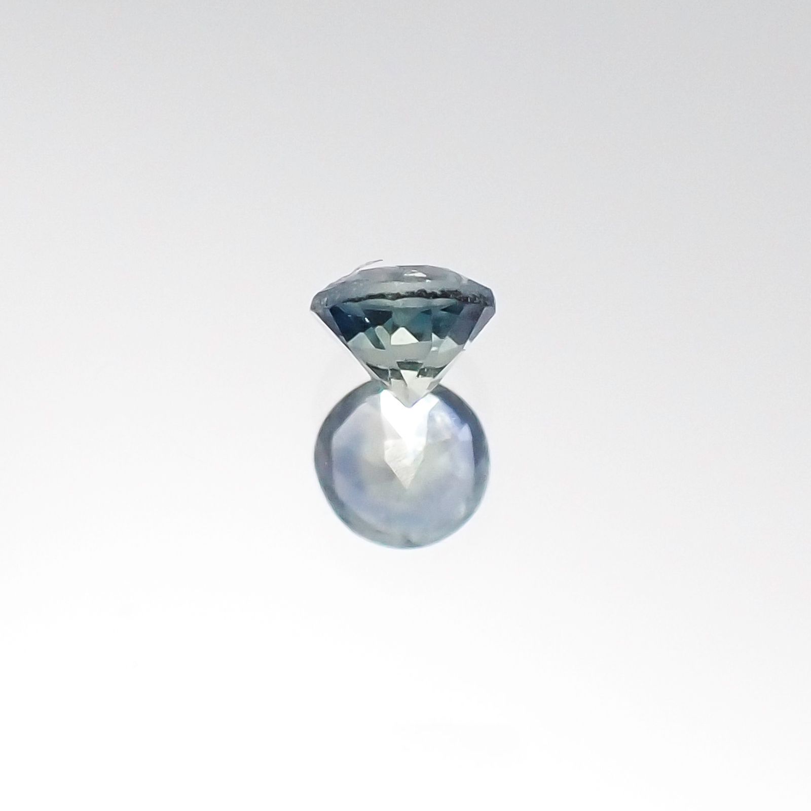 モンタナサファイア アメリカ産 ルース 0.17ct[20096054]3.1×3.1mm前後