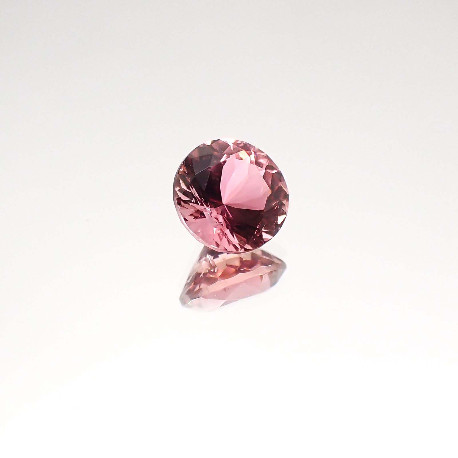 ピンクトルマリン(宝石名ピンク・トルマリン)ナイジェリア産 1.339ct ソ付(彩珠)[230722945]7x6.9mm前後