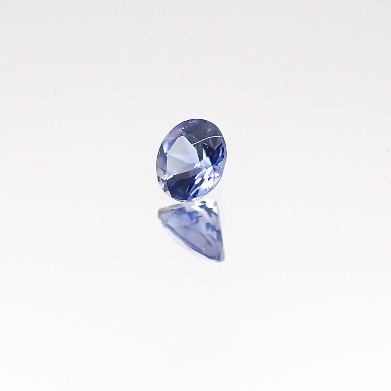 ベニトアイト(宝石名ベニトアイト) アメリカ・カリフォルニア産 0.066ct 識別済[20117619]2.5×2.4mm前後