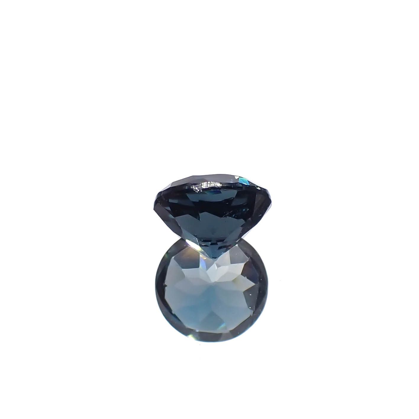 ロンドンブルートパーズ ブラジル産 2.40ct[240326789]7.9x7.9mm