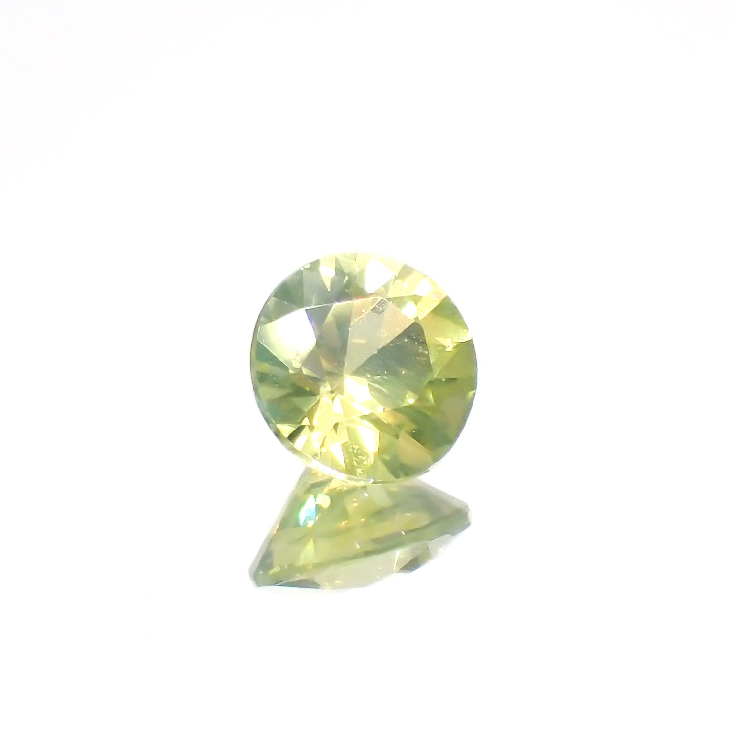 クリソベリル(宝石名クリソベリル)スリランカ産 0.42ct 識別済[230622493]4.6x4.6mm前後
