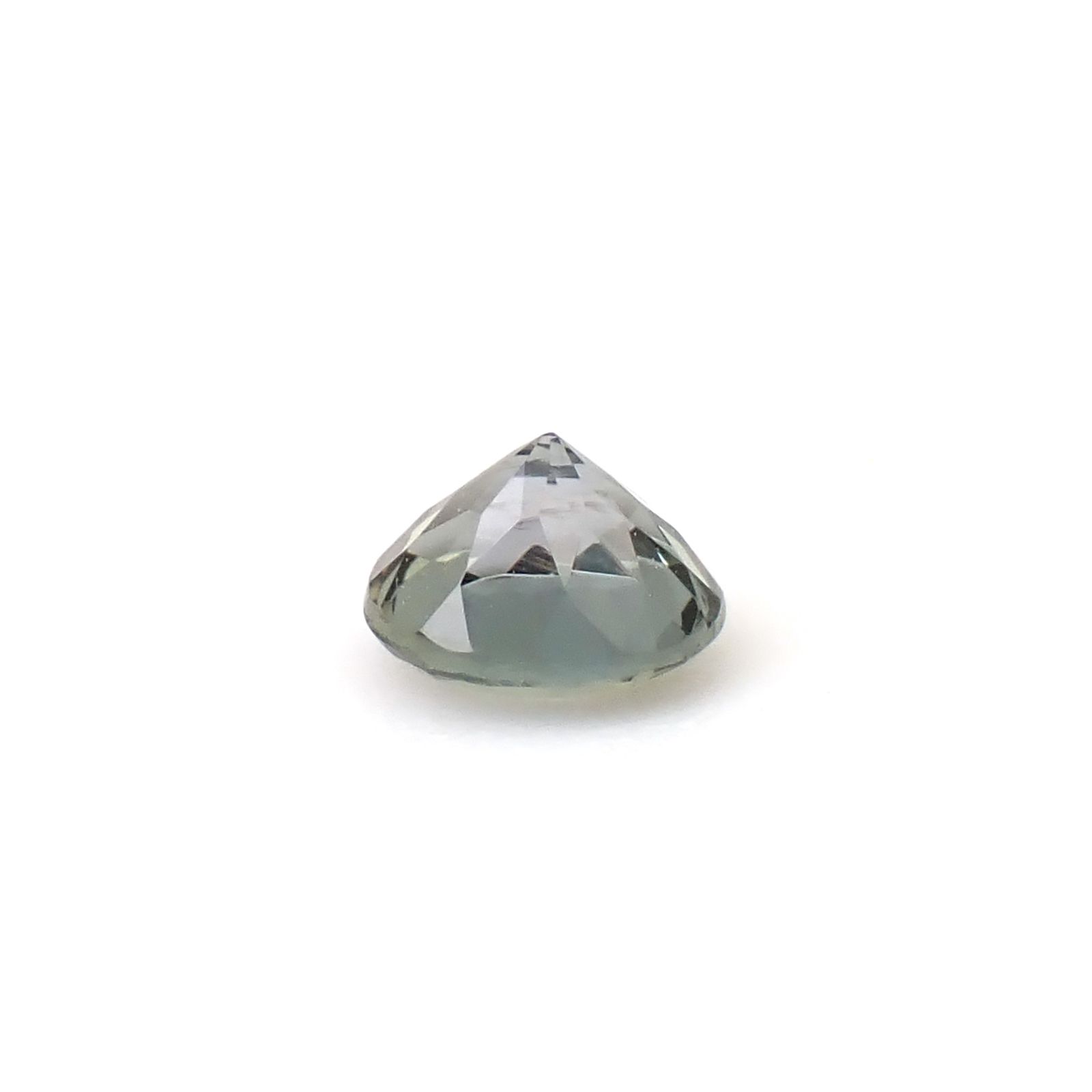 グリーンゾイサイト(宝石名ゾイサイト)タンザニア産 識別済 0.22ct / 3.7x3.6mm前後 [260932858]
