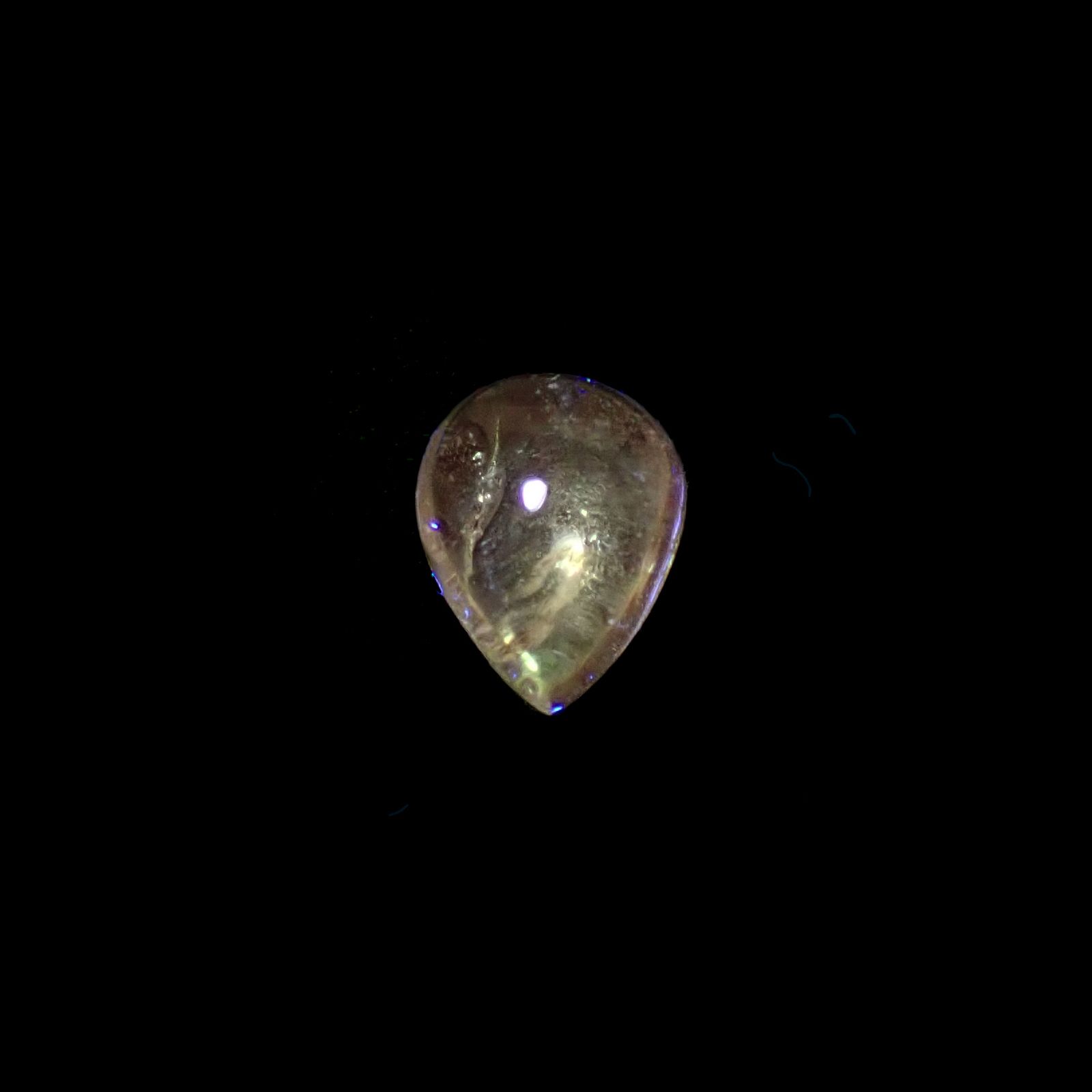 バイカラーツァボライト(宝石名グリーン グロッシュラー・ガーネット)タンザニア産 1.34ct 識別済[240928891]8x6.2mm前後