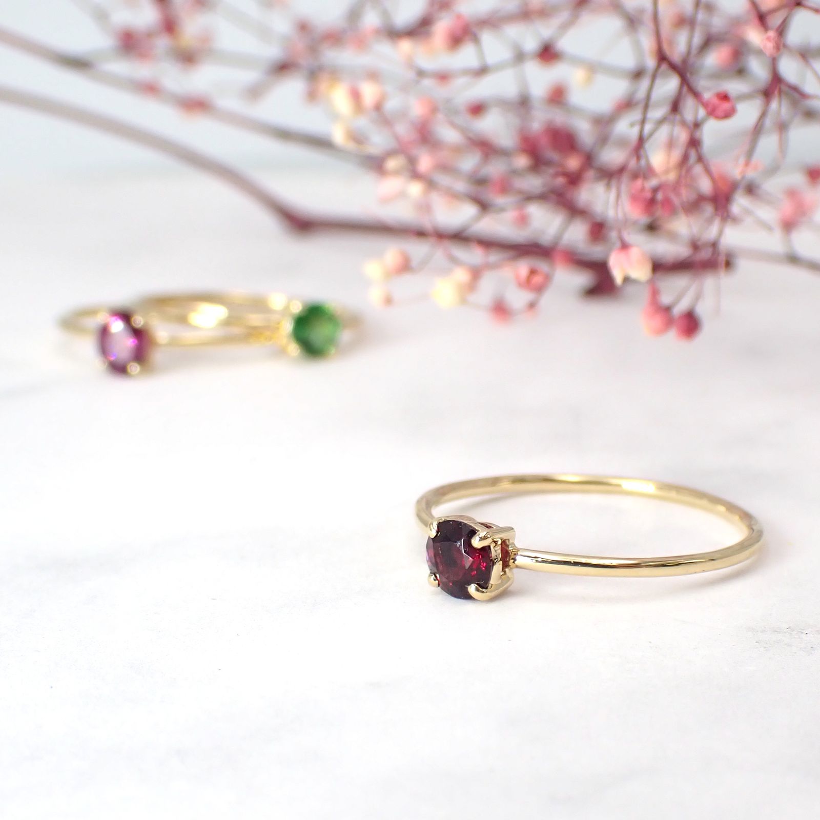 リング空枠：石留め▶アントヒルガーネット（お客様製作例）