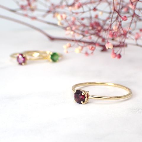 リング空枠：石留め▶アントヒルガーネット（お客様製作例）