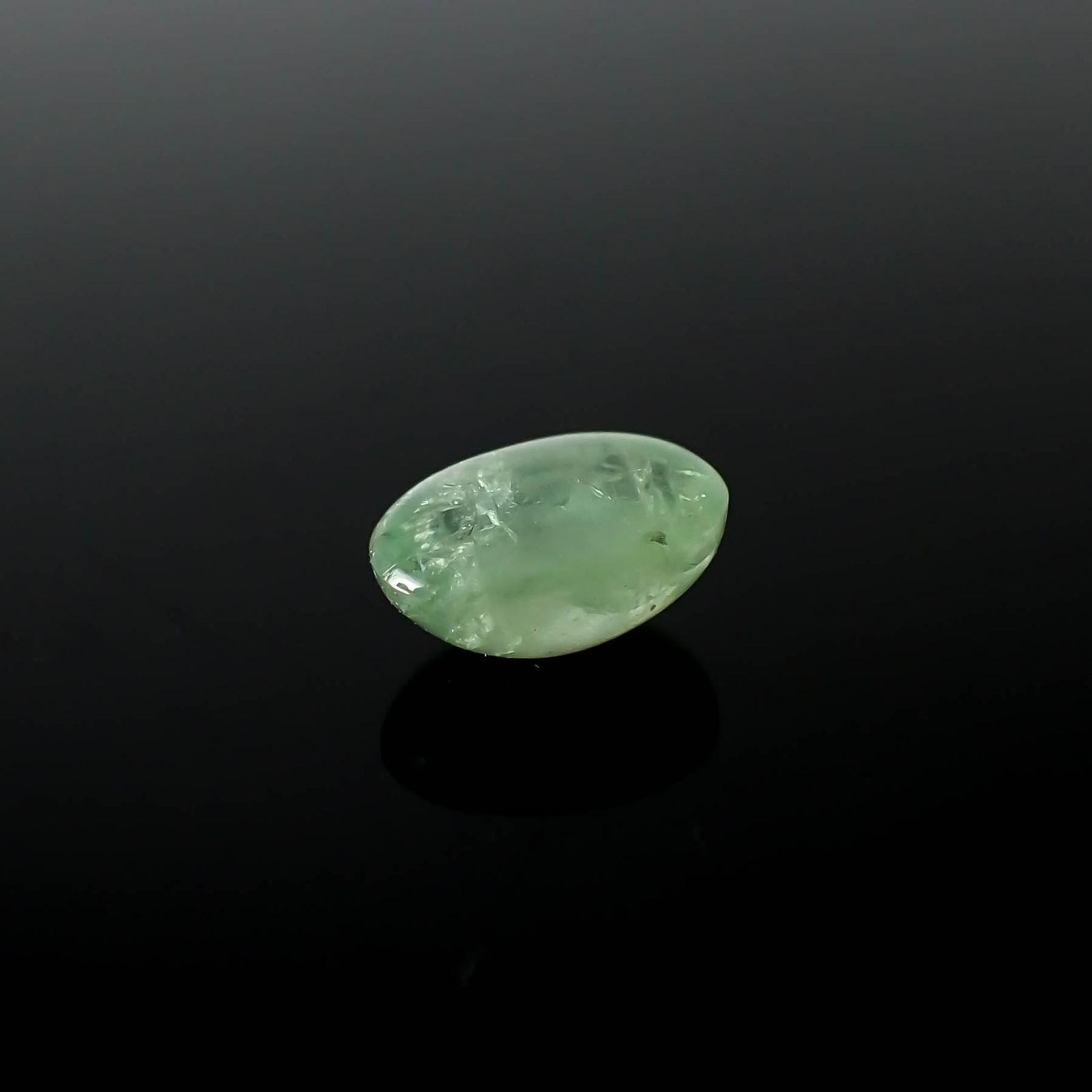 バナジウムコーネルピンキャッツアイ(宝石名コーネルピン)タンザニア産 1.13ct 識別済[240125872]7.3x5.1mm前後