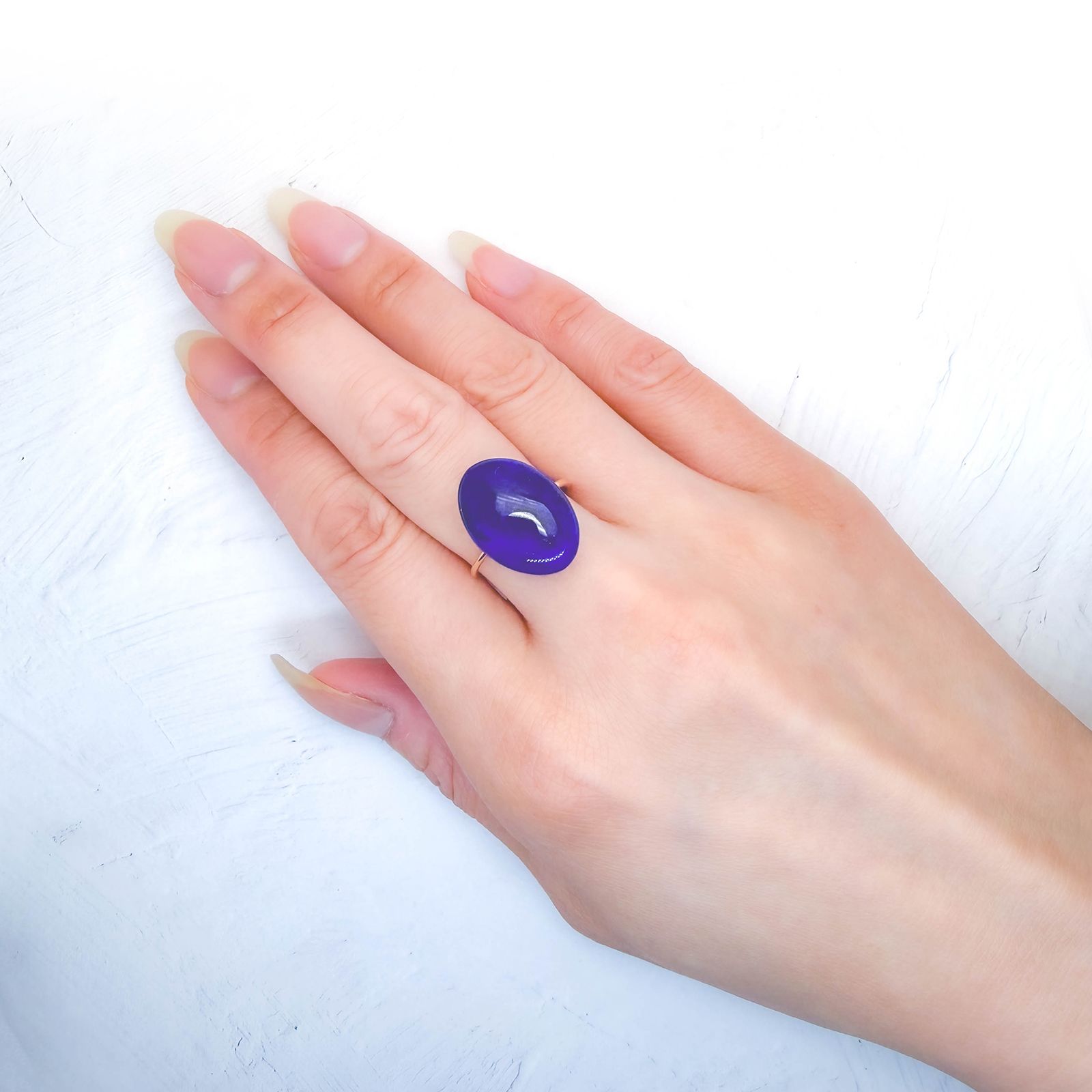 ラピスラズリ アフガニスタン産 7.79ct / 18.1x12.7mm前後 [260832886]