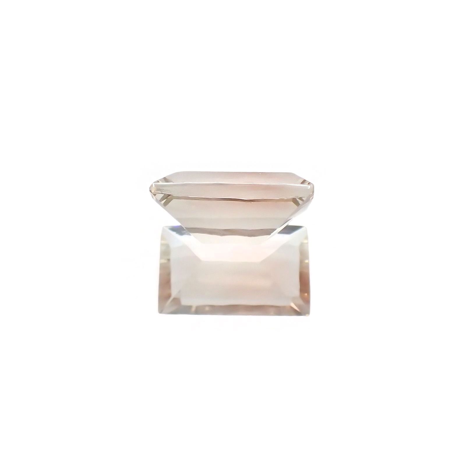 オレゴンサンストーン(宝石名ラブラドライト) アメリカ・オレゴン州産 識別済 1.05ct / 8x4.9mm前後 [210410419]