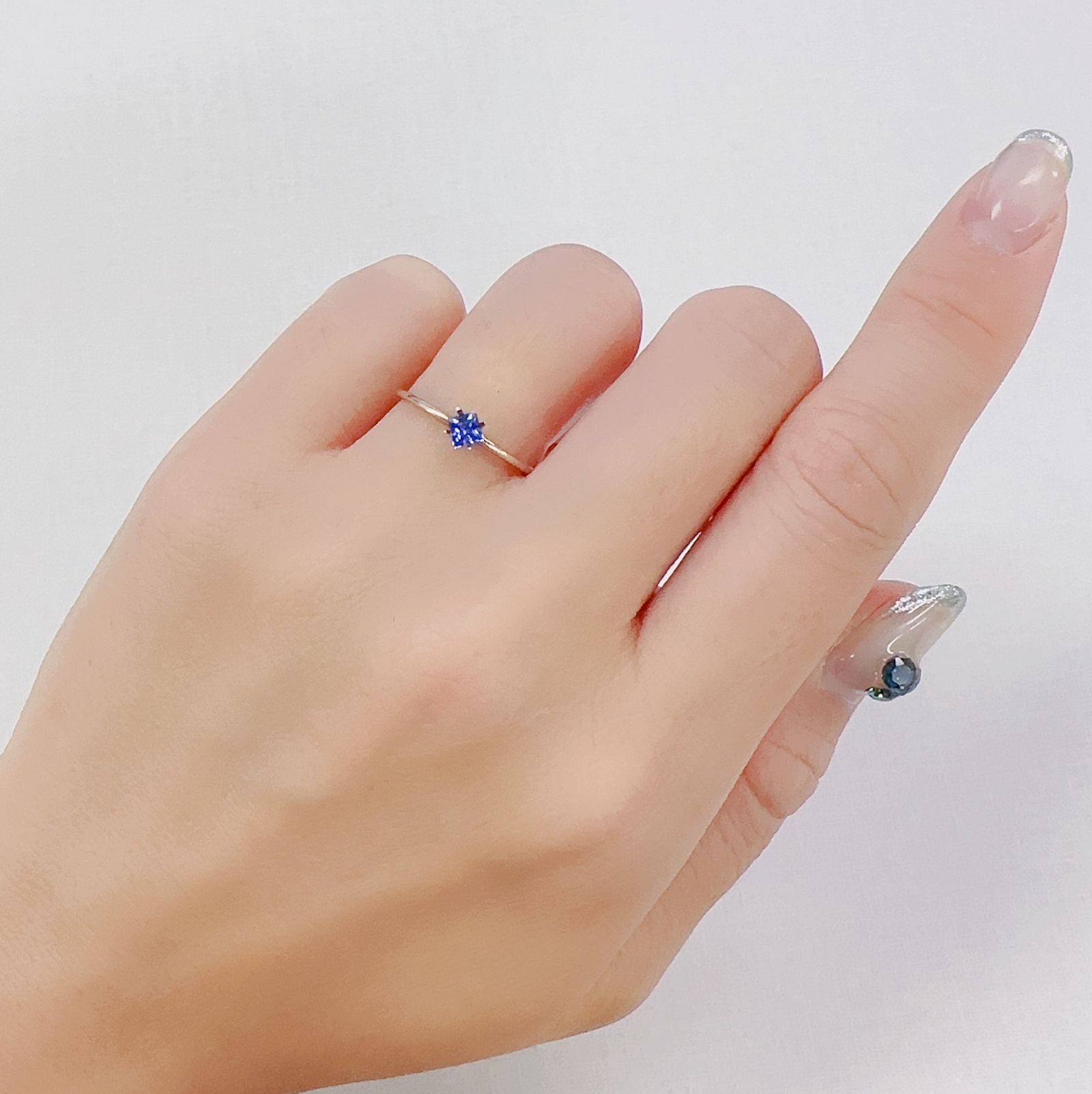 ◇プリンセスカット◇サファイア(宝石名サファイア)スリランカ産 0.18ct 識別済[230622457]3.1x3.1mm前後