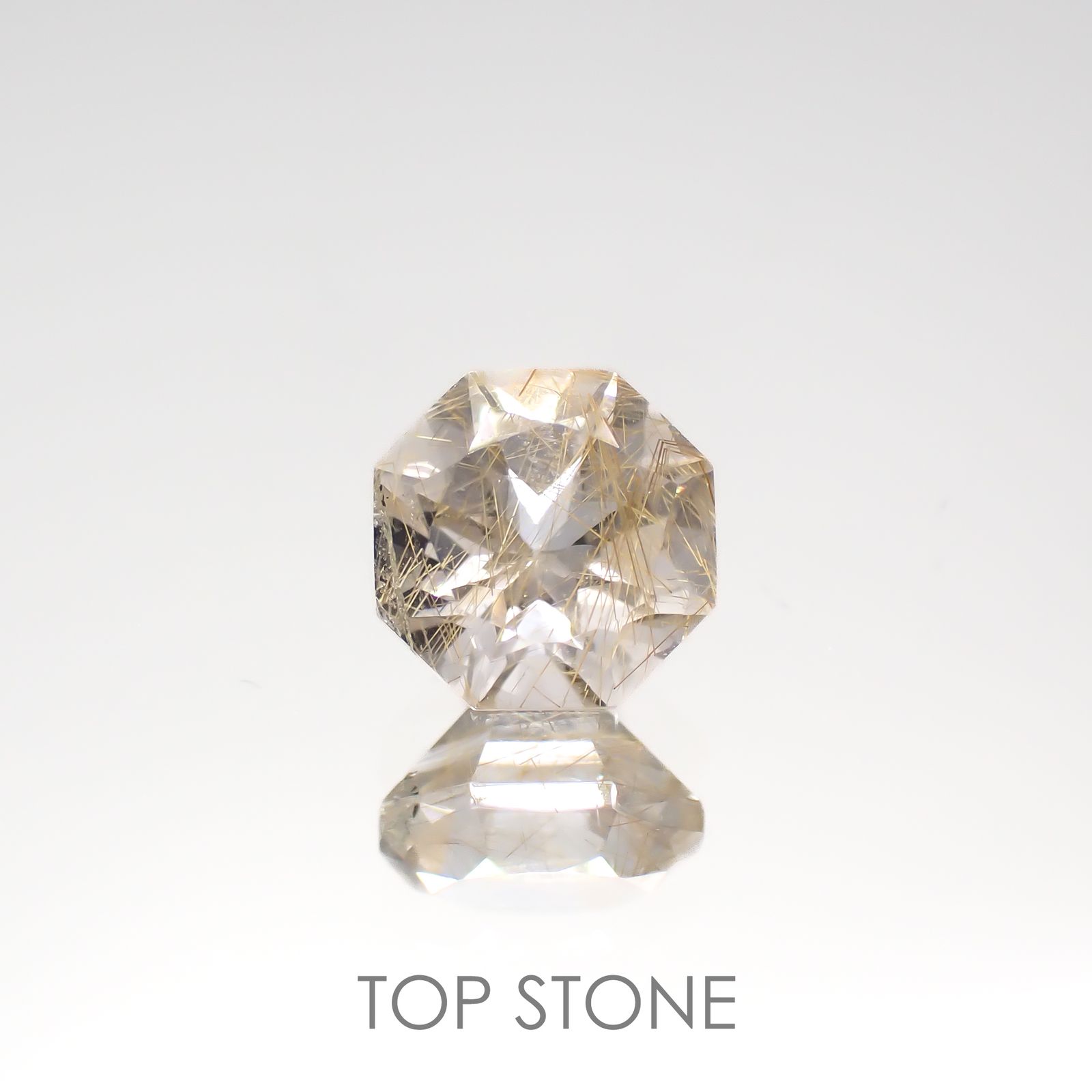 ◇オクタゴンカット◇ルチルクォーツSA(宝石名ルチルレイテッド・クォーツ)ブラジル産 0.94ct 識別済[220817467]6.1x6.1mm前後