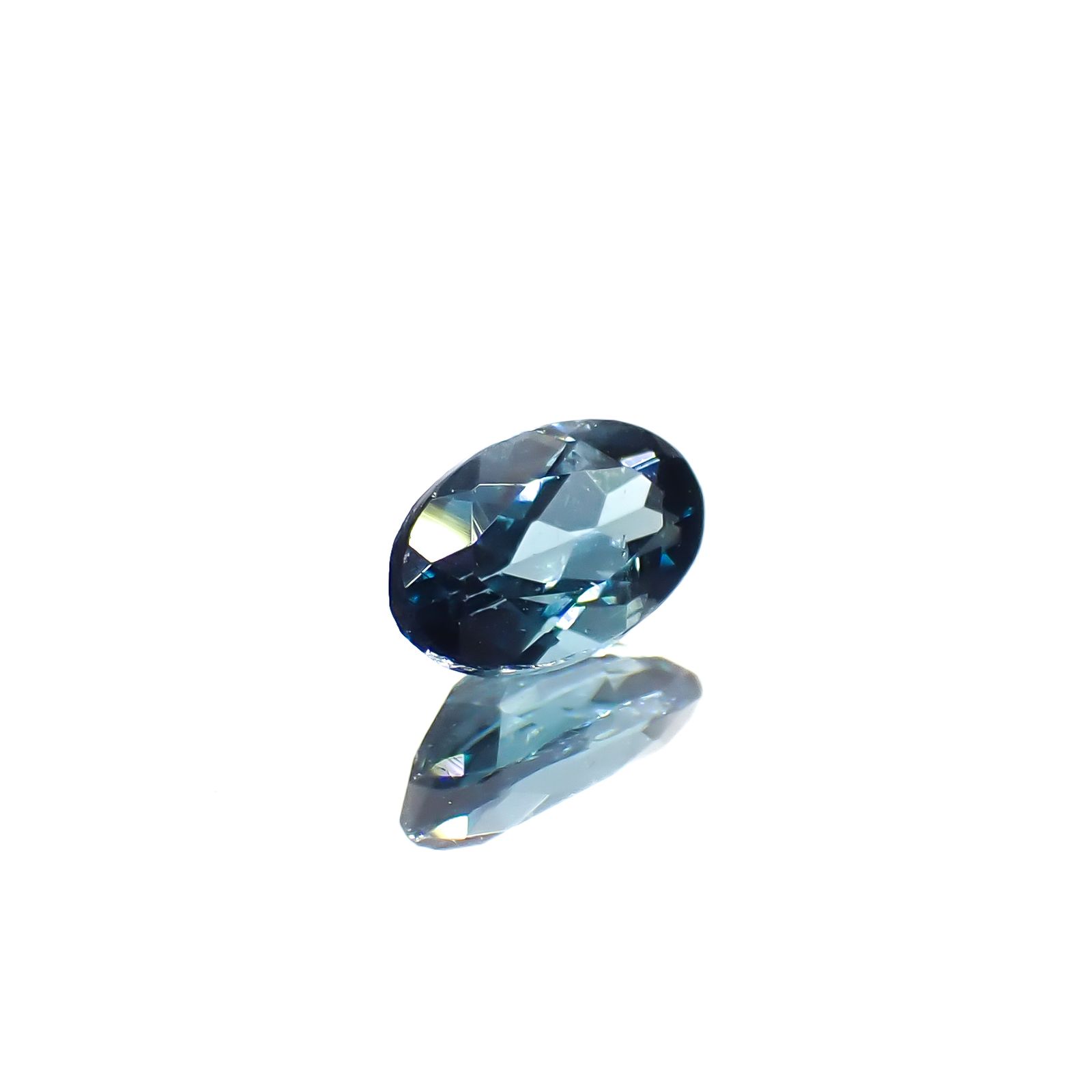 ブルートルマリン ブラジル産 0.23ct[240628022]4.9x3mm前後
