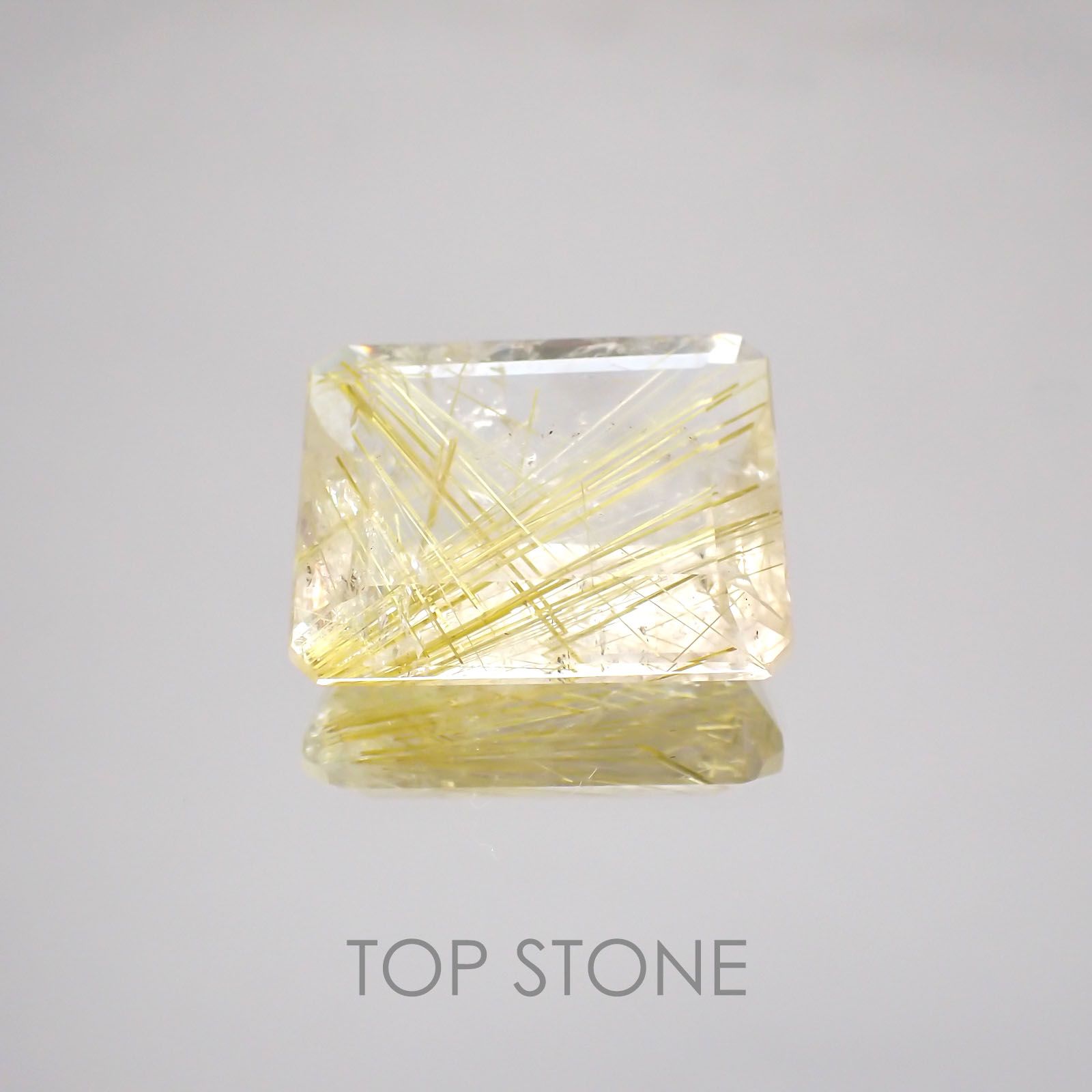 ルチルクォーツ ブラジル産 ルース 10.68ct[21019128]16.1×13mm前後