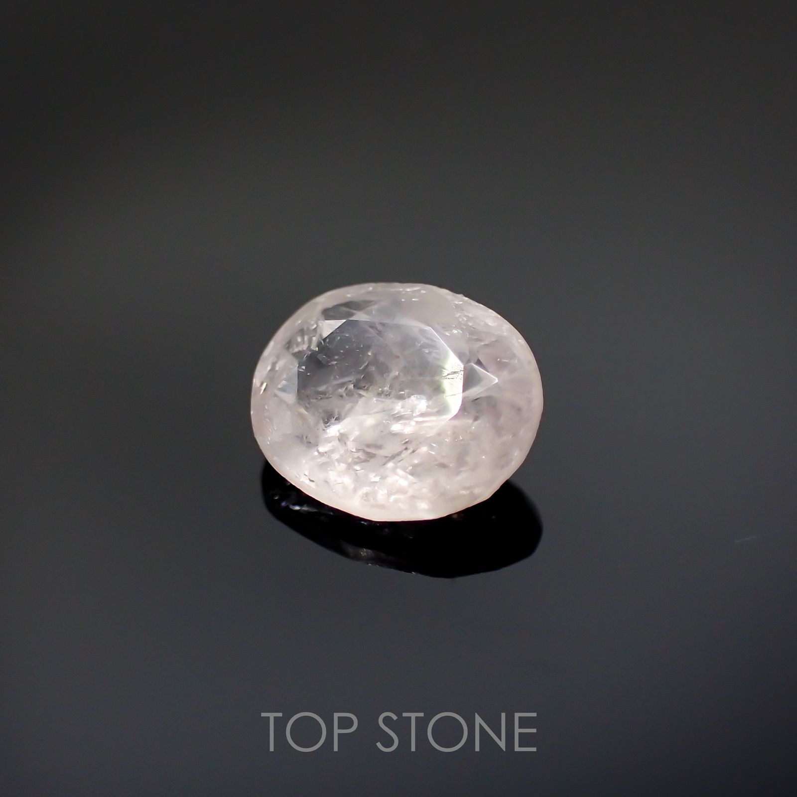 ターフェアイト(宝石名ターフェアイト) スリランカ産 0.895ct ソ付(彩珠)[19111861]6.9×5.7mm前後