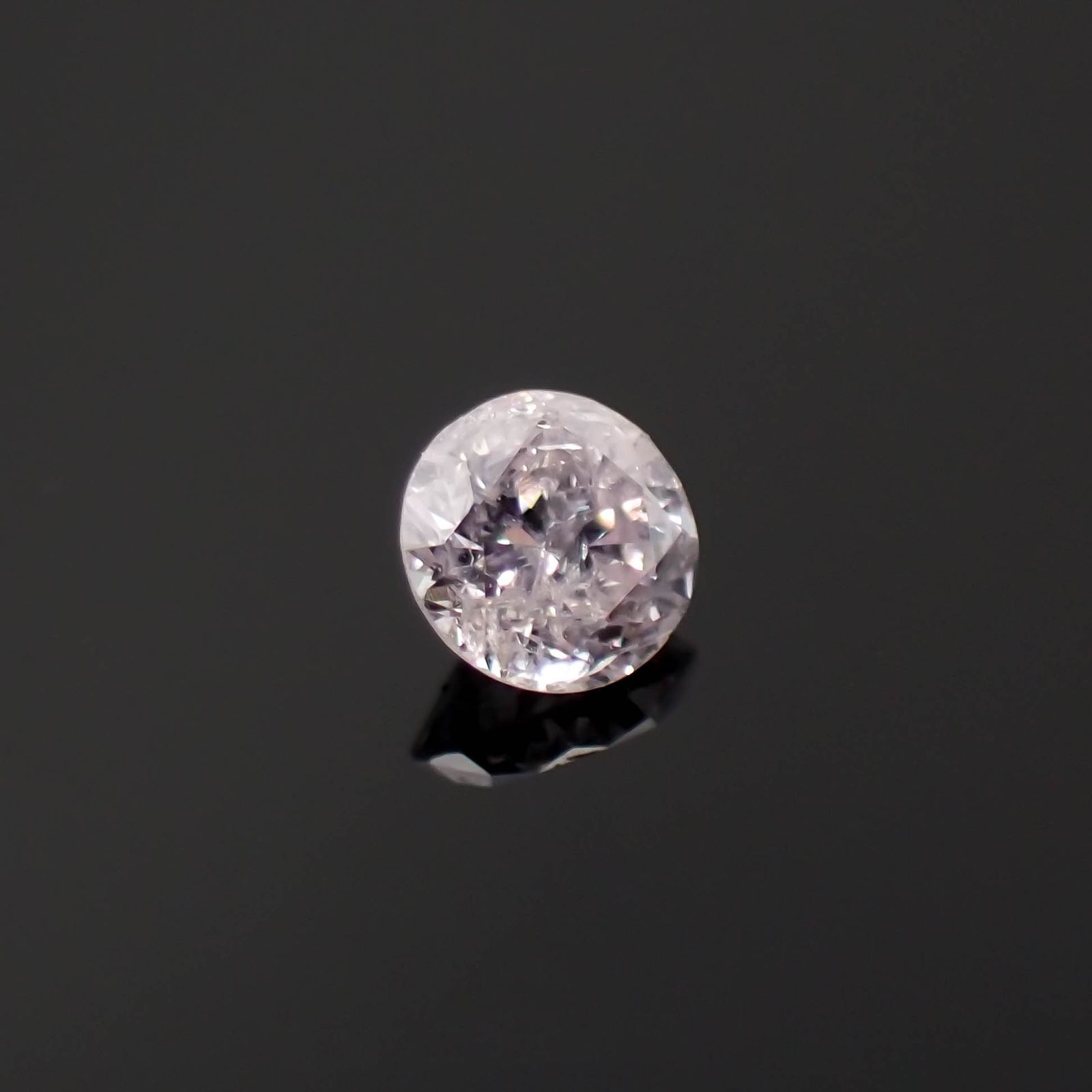 ピンクダイヤモンド(宝石名ダイアモンド I-3/VERY LIGHT PURPLE PINK) 0.065ct ソ付(CGL)[230120141]2.5x2.54mm前後