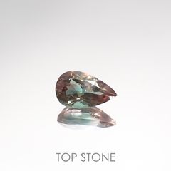 バイカラーオレゴンサンストーン アメリカ産 ルース 0.7ct[210711954]7.8×4.7mm前後