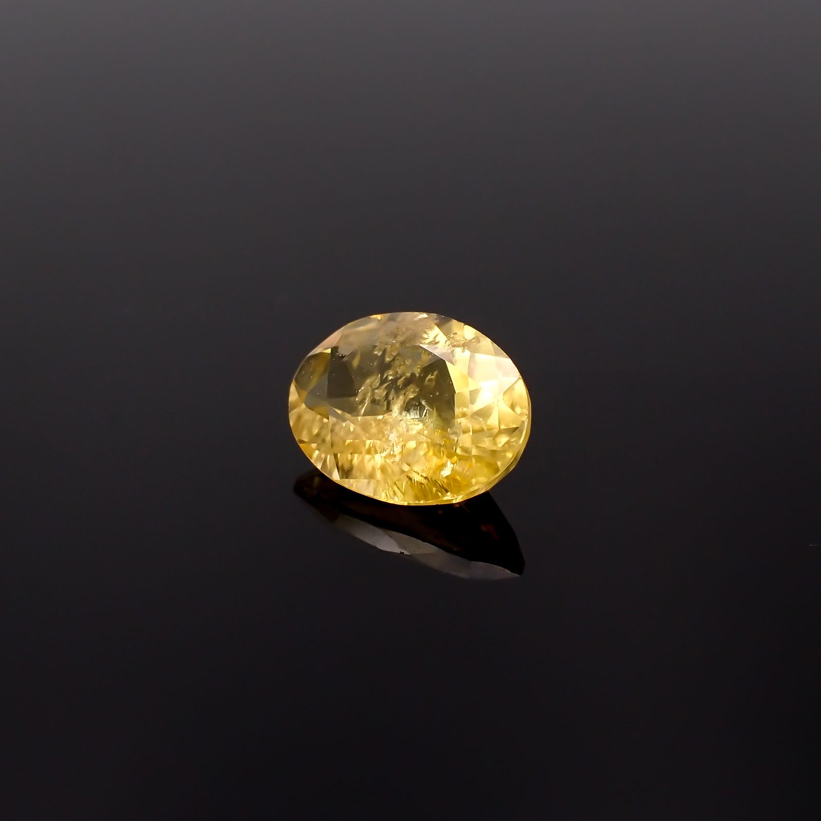 コンドロダイト(宝石名コンドロダイト)タンザニア産 1.234ct ソ付(彩珠)[231225226]8.2x6.2mm前後