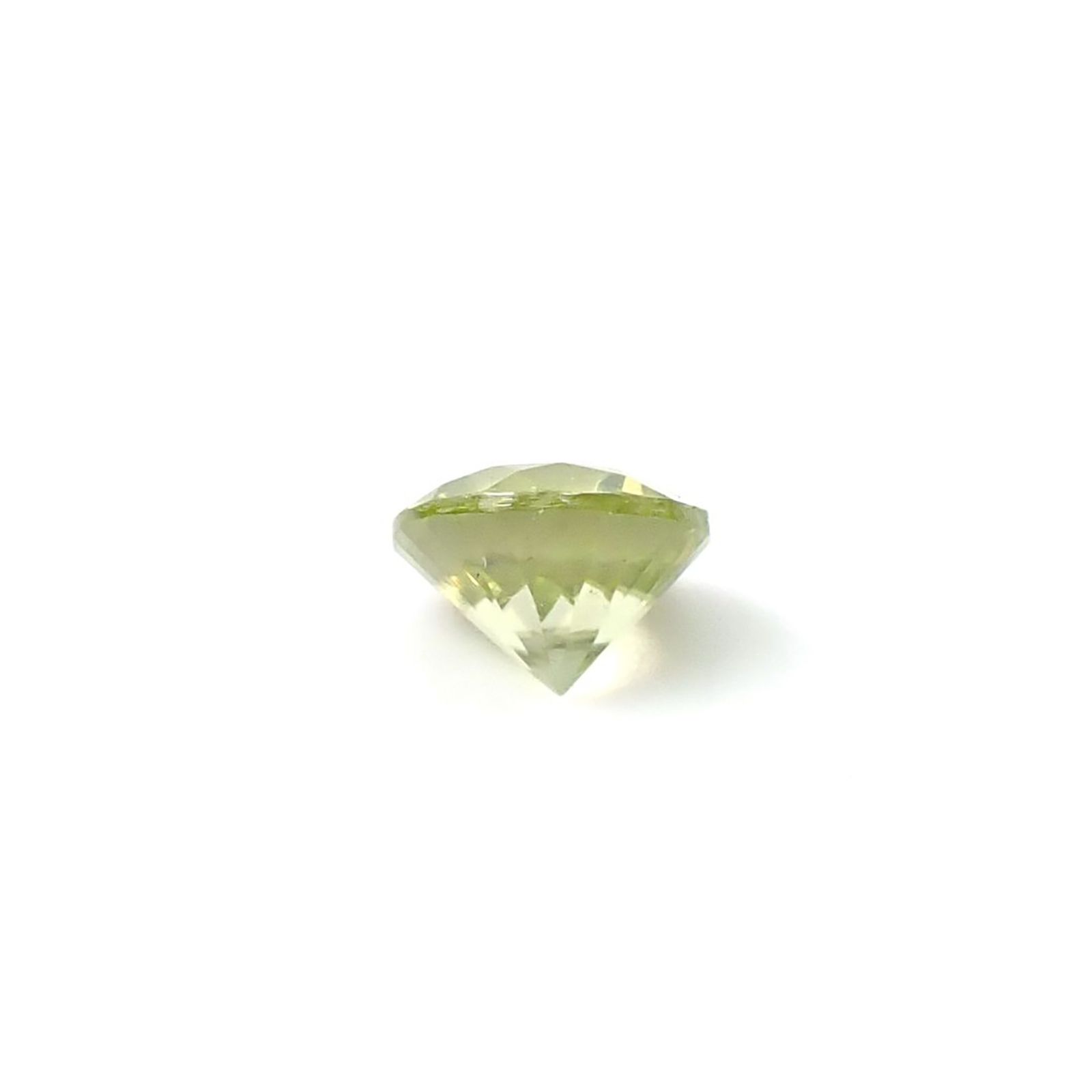 スフェーン(宝石名スフェーン)マダガスカル産 識別済 0.42ct / 4.6x4.5mm前後 [251231365]