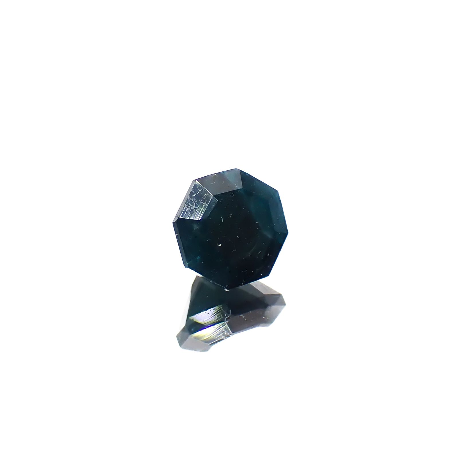◇オクタゴンカット◇グランディディエライト マダガスカル産 0.64ct[240628321]5.1x5mm前後
